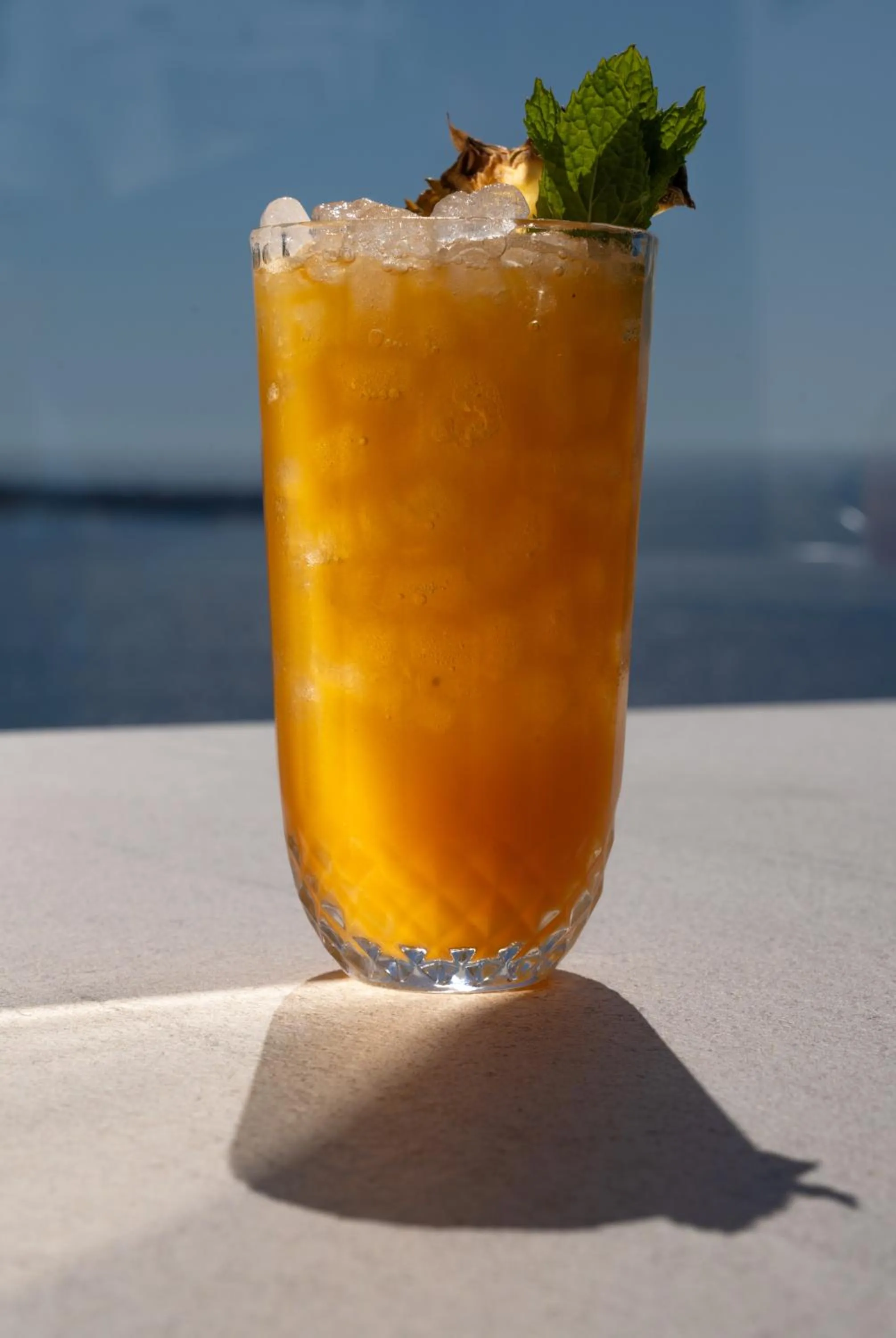 Lounge or bar in Santo Mine Oia Suites