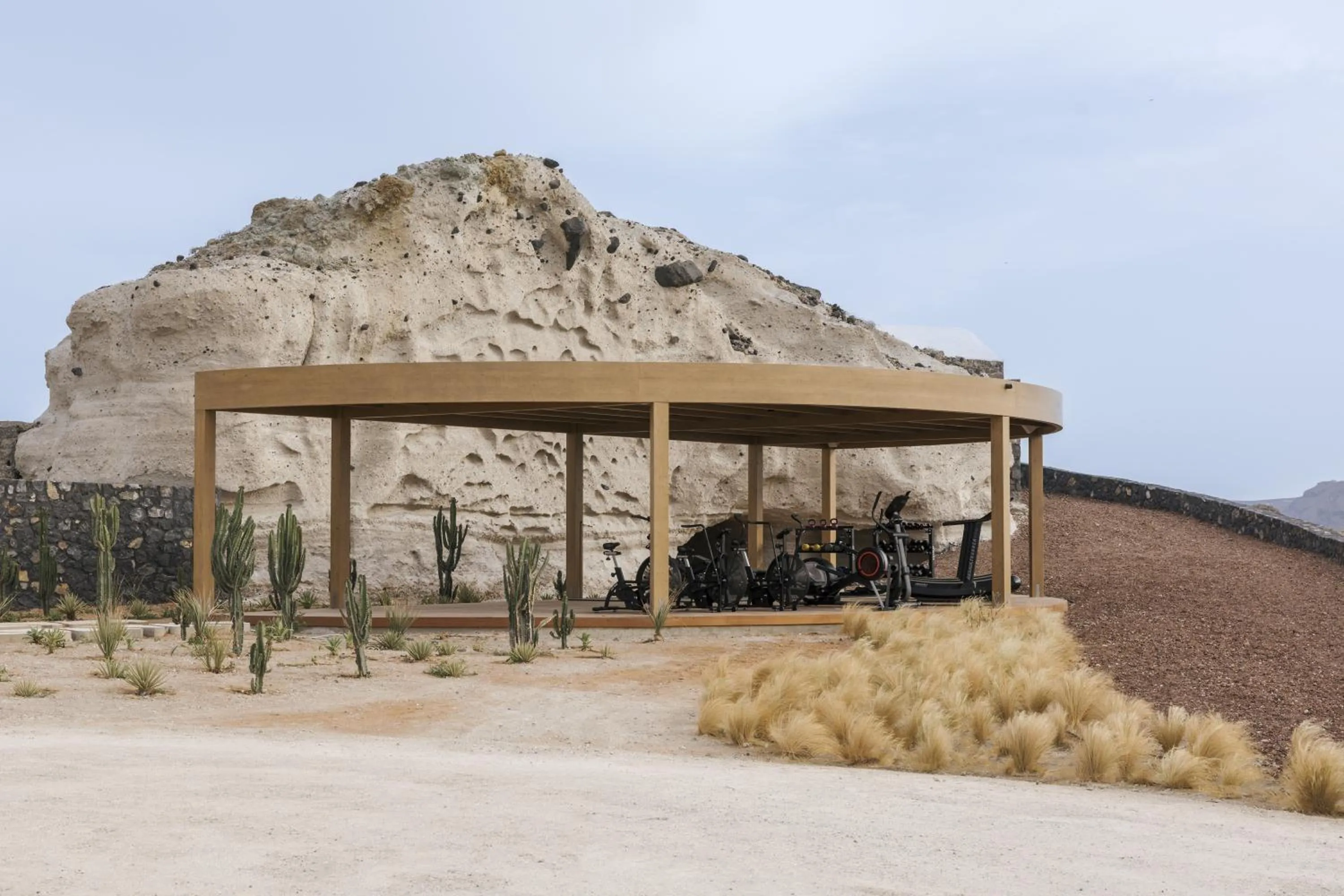 Sports in Santo Mine Oia Suites