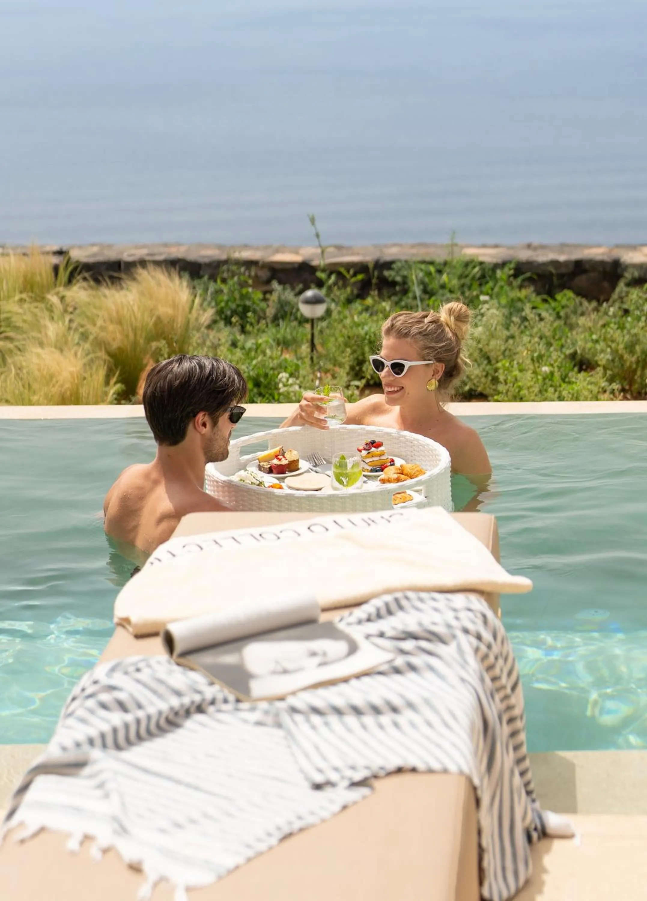 Pool view in Santo Mine Oia Suites