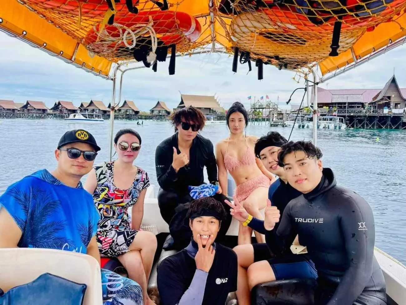 Guests in Boxinn The Kontena Home