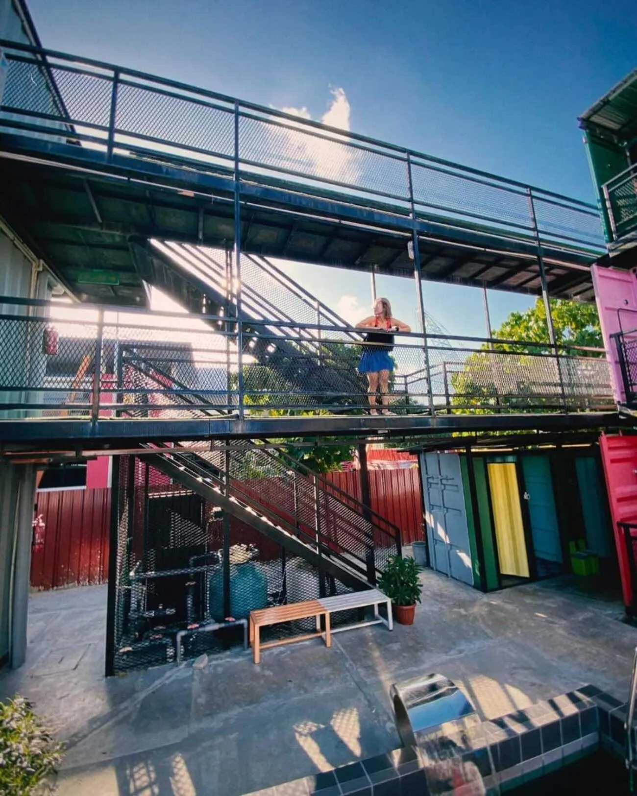 Guests in Boxinn The Kontena Home