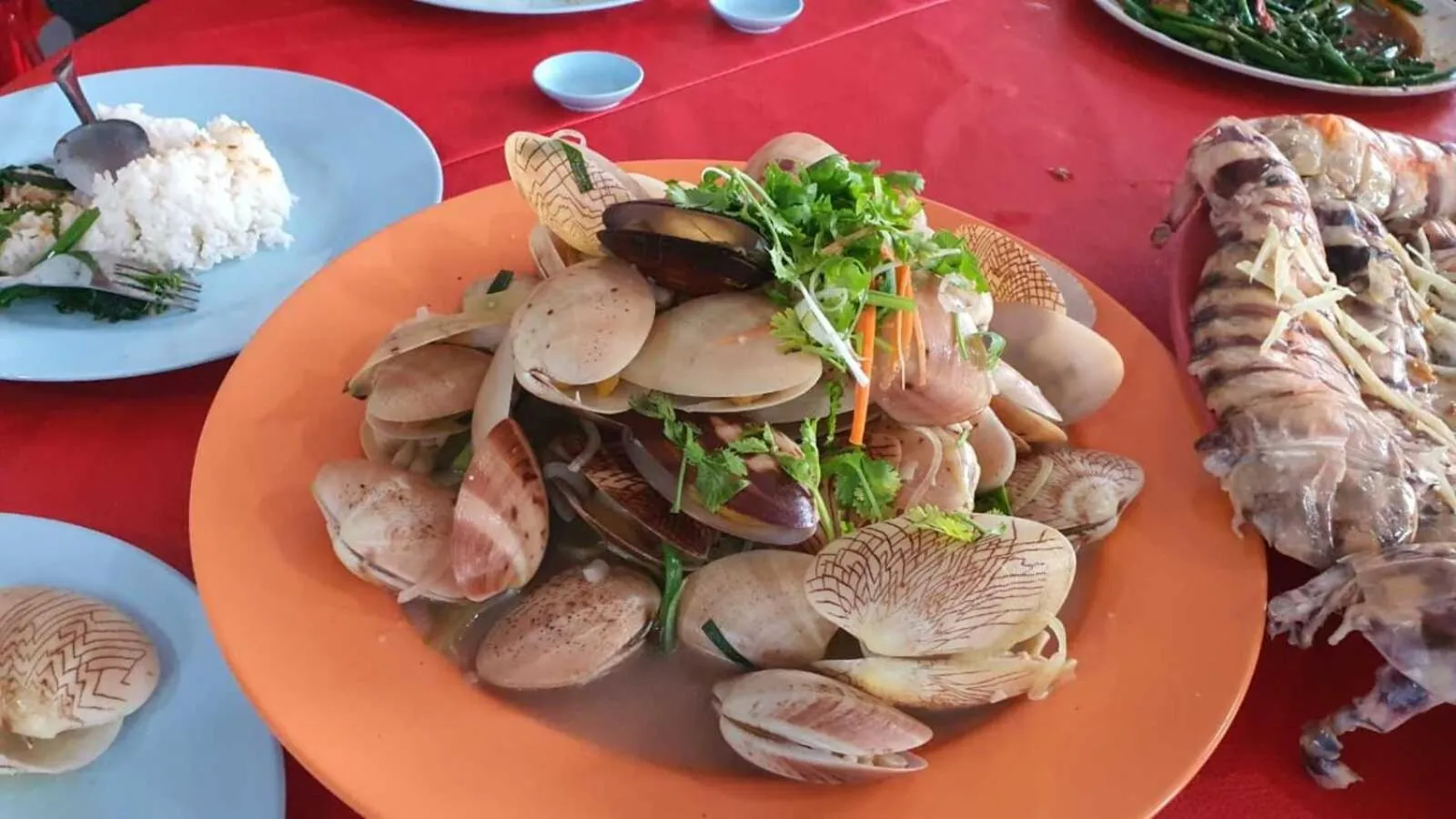 Restaurant/places to eat in Boxinn The Kontena Home