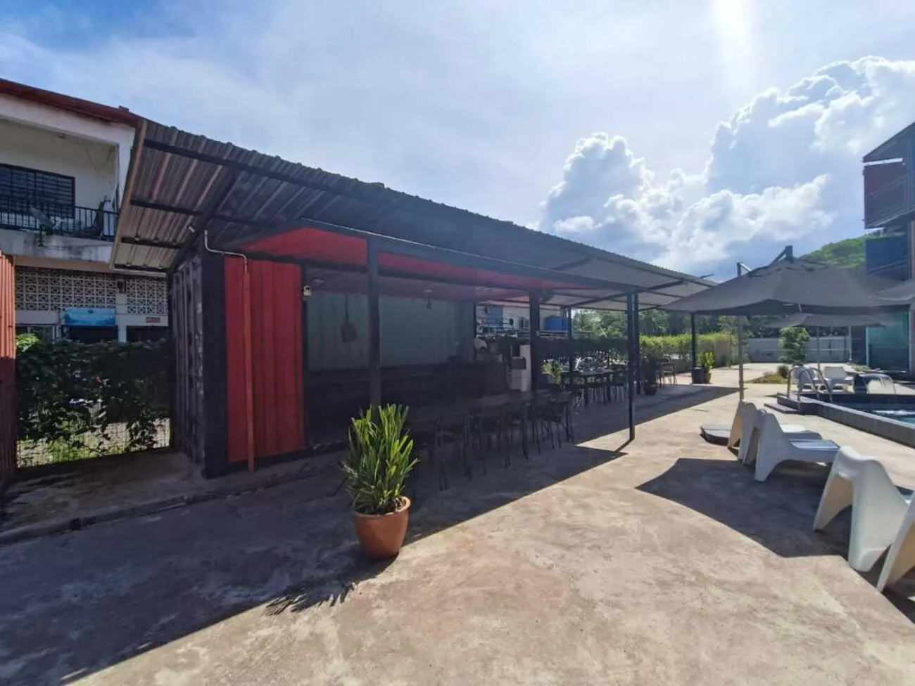 Property building in Boxinn The Kontena Home