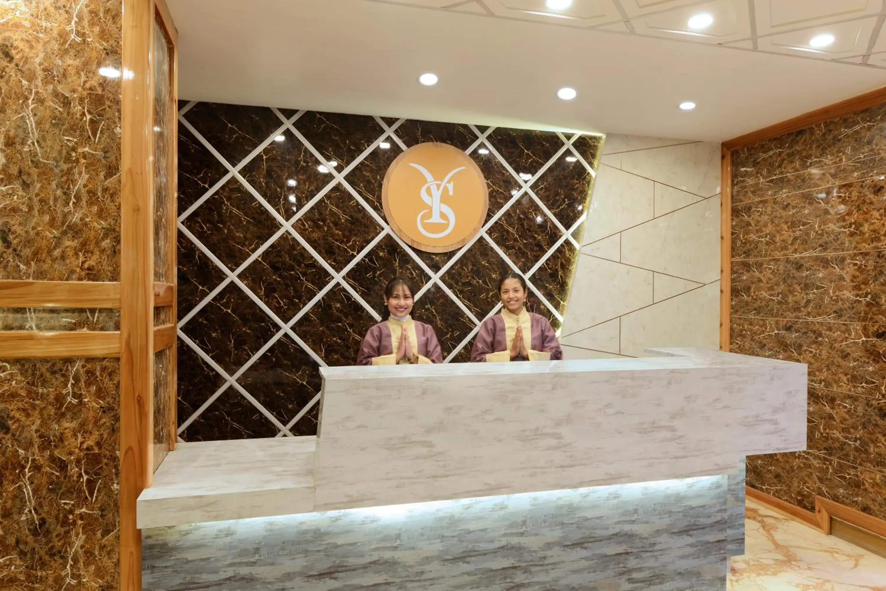 Lobby or reception in Yashshree Sikkim Blossom 600 Meters from MG Marg Lobby or reception in Yashshree Sikkim Blossom 600 Meters from MG Marg