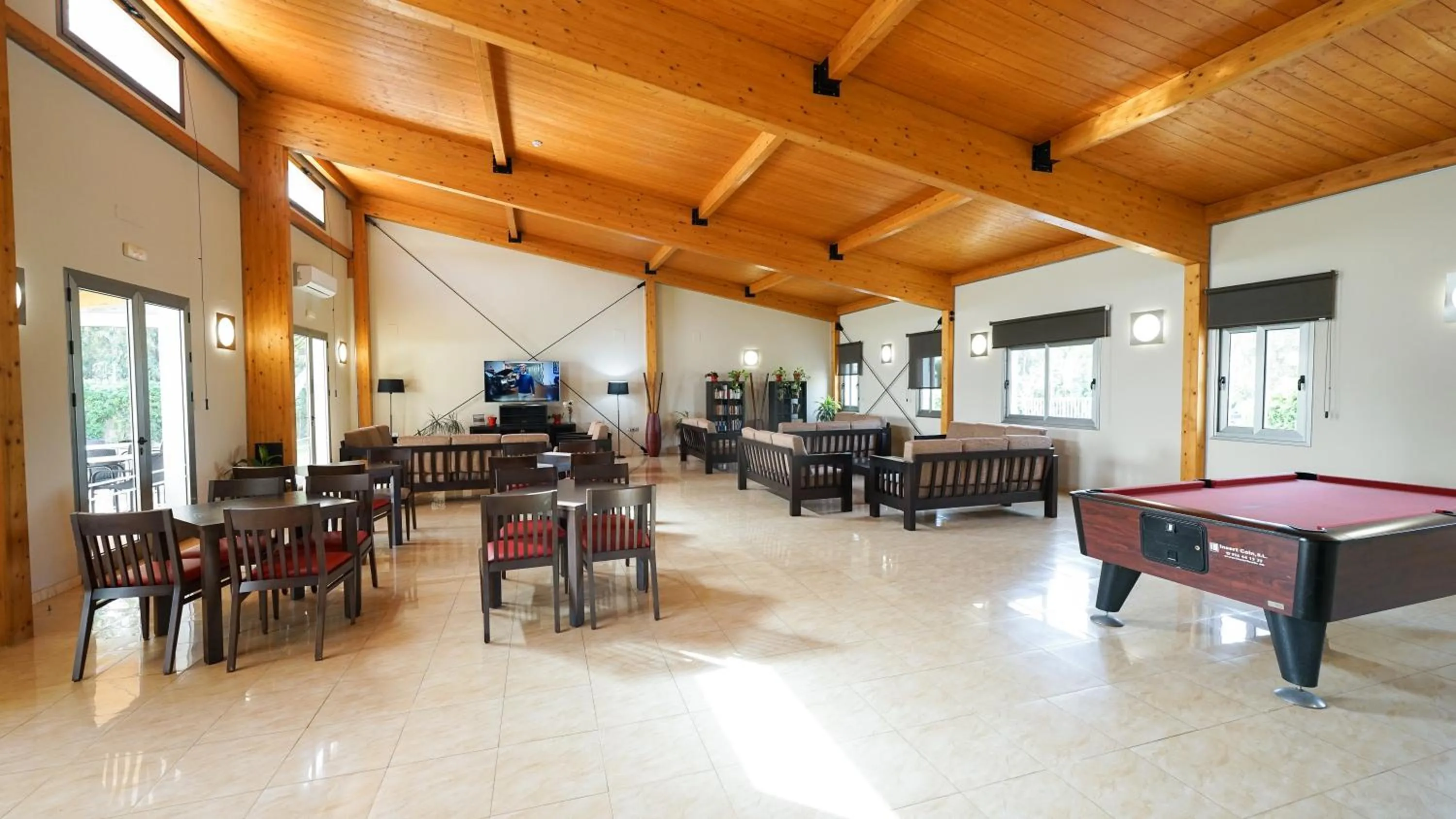 Communal lounge/ TV room in Hotel Pradillo Conil