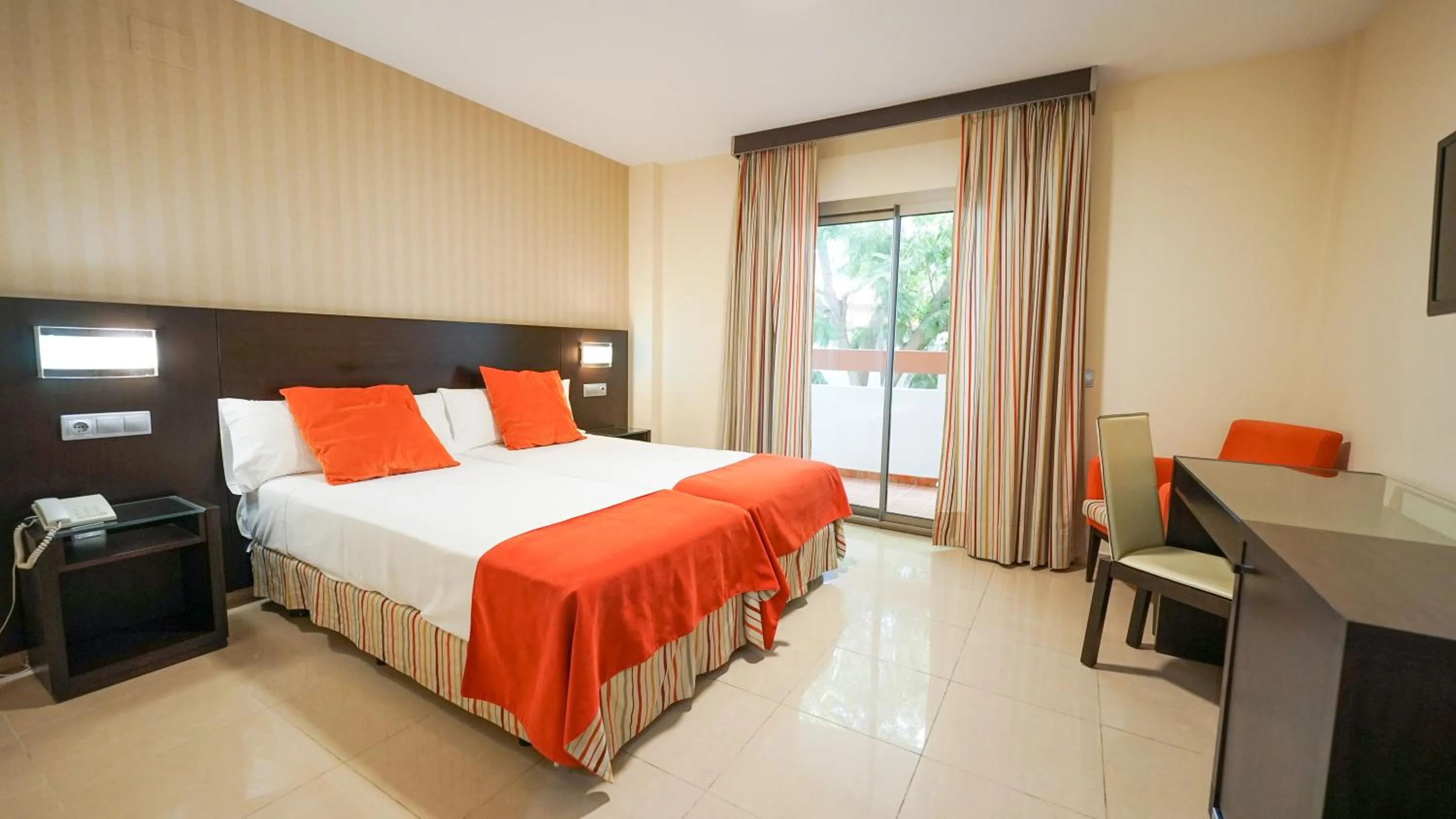 Bedroom, Bed in Hotel Pradillo Conil