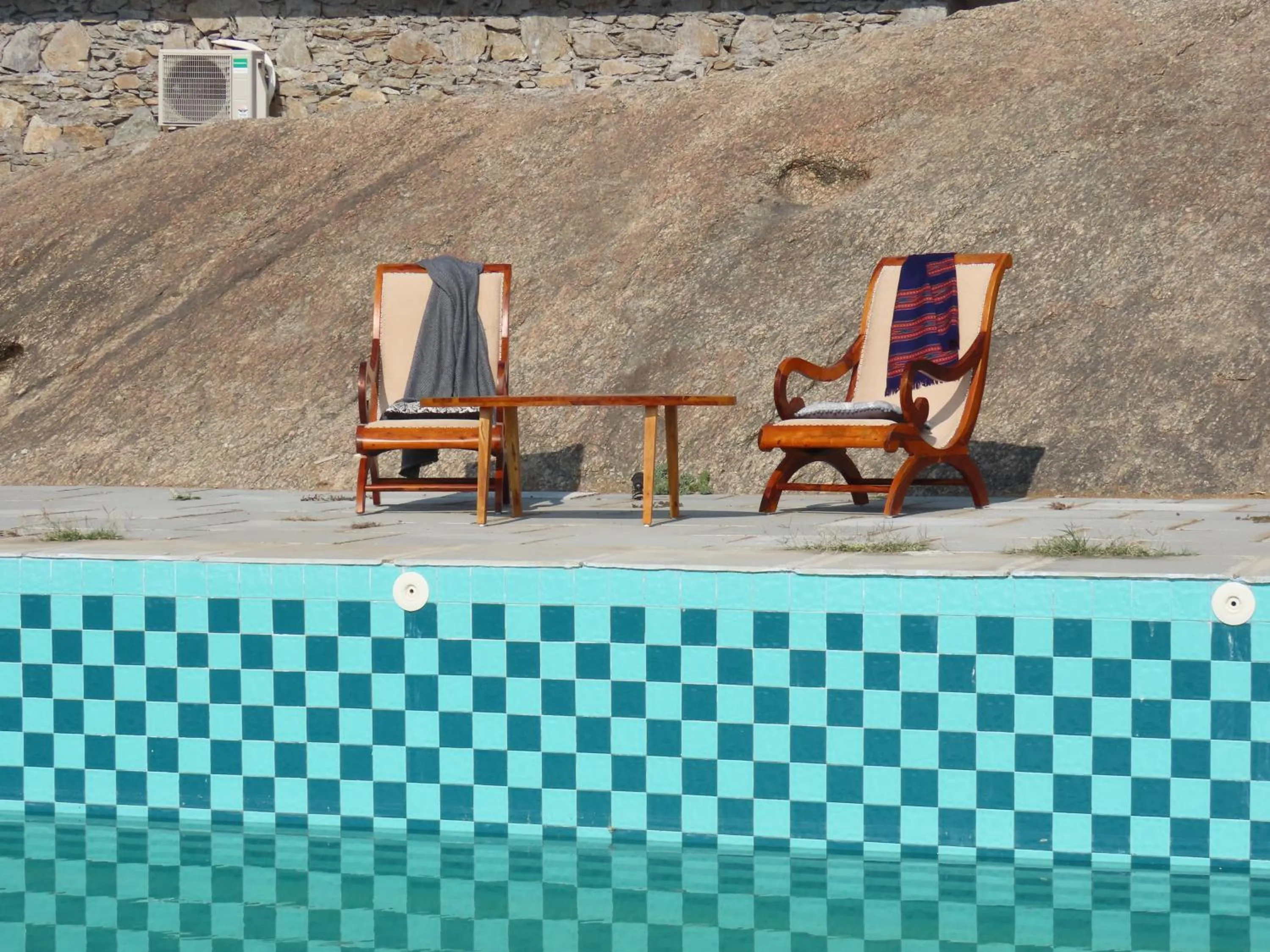 Swimming pool in Clarks Safari Jawai