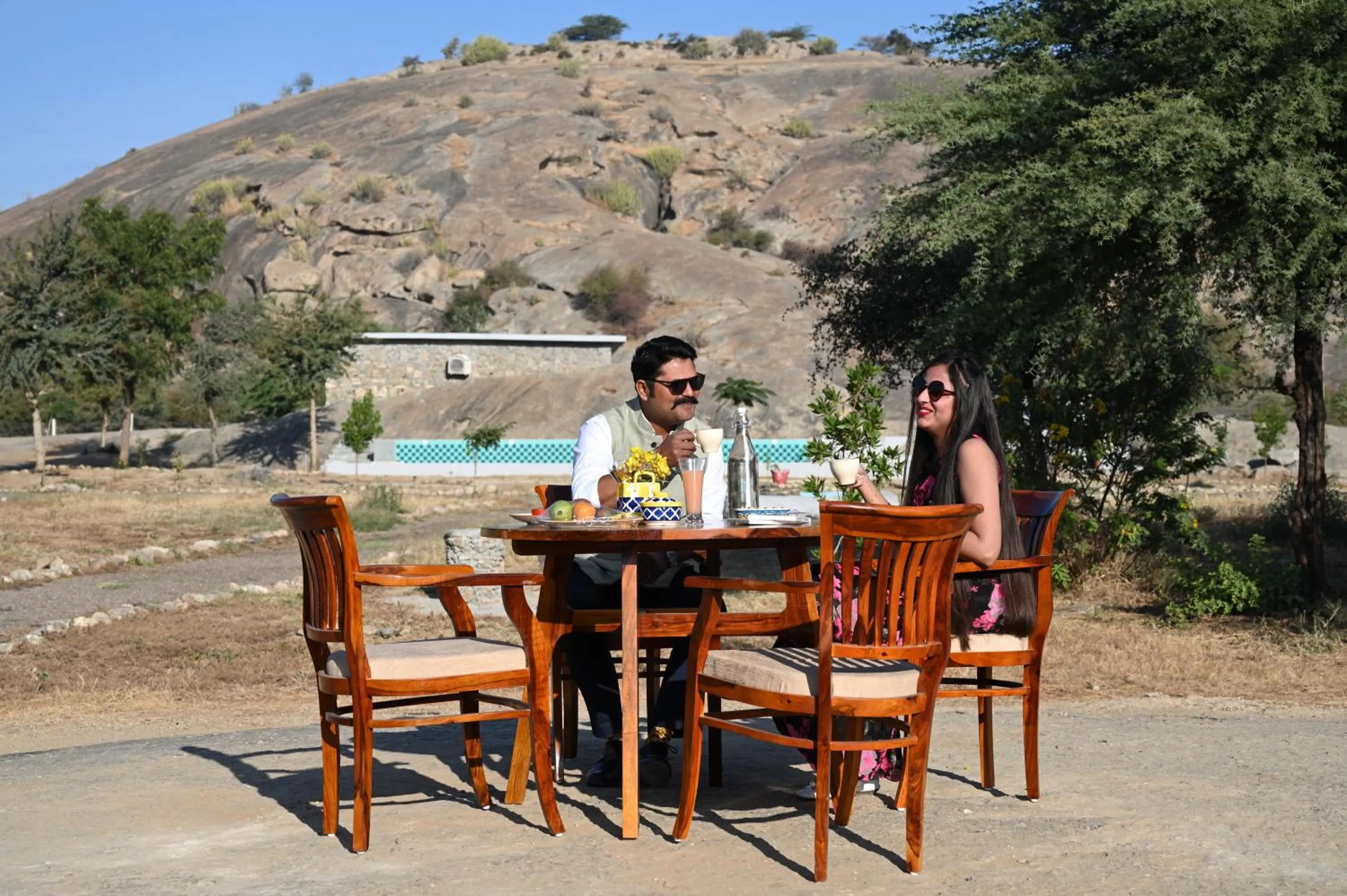 Food and drinks in Clarks Safari Jawai