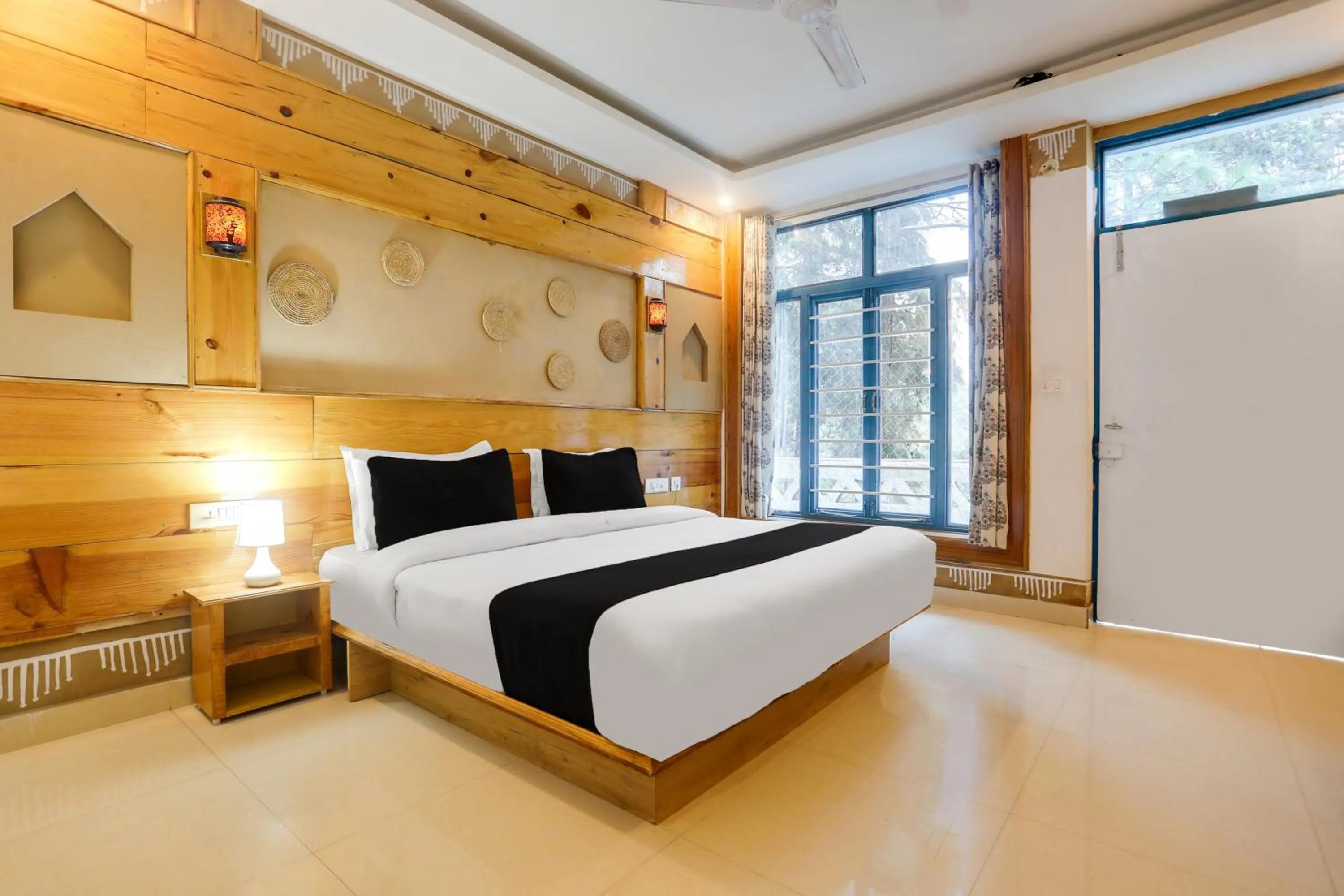 Bedroom, Bed in Palette by CheckIn Bhatta Falls Mussorie