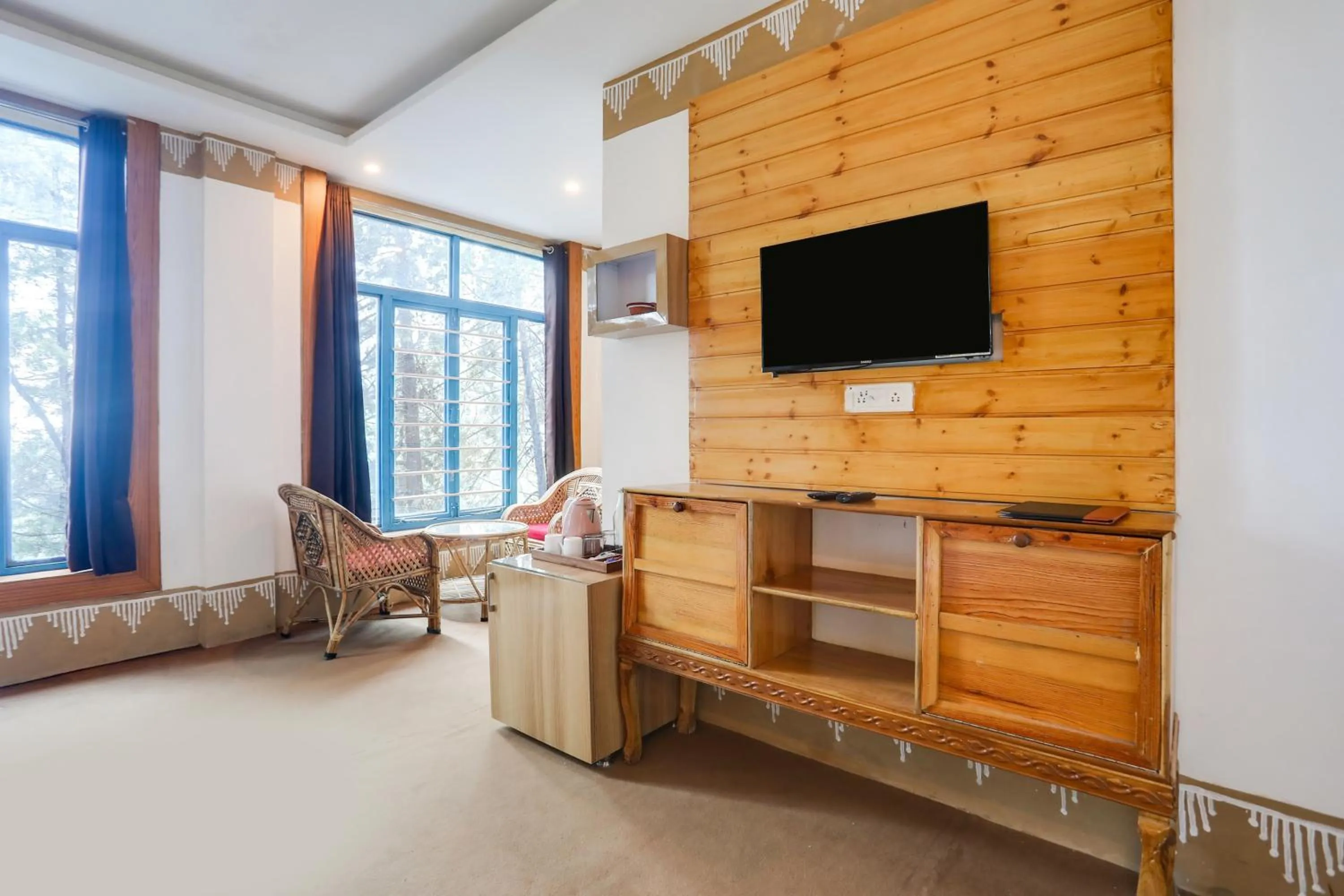 Bedroom in Palette by CheckIn Bhatta Falls Mussorie