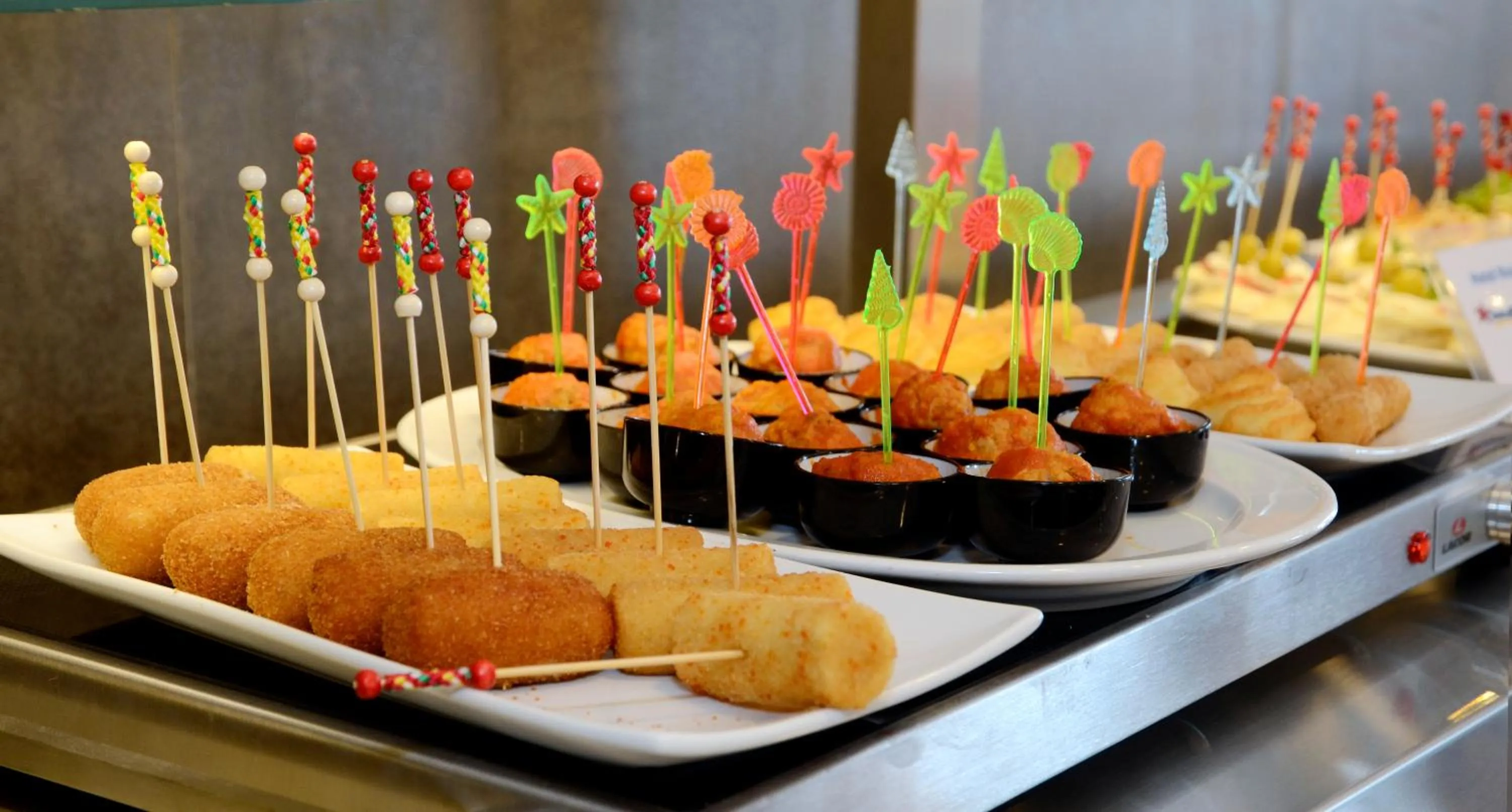 Food in Medplaya Hotel Riviera - Adults Recommended