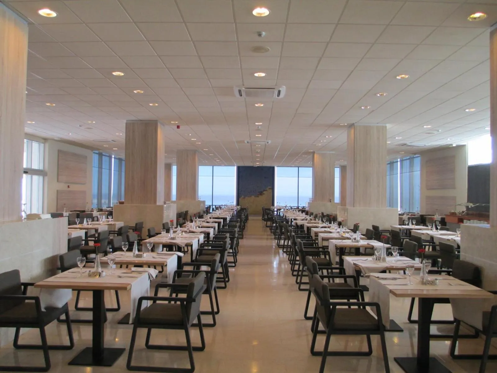 Restaurant/places to eat in Medplaya Hotel Riviera - Adults Recommended