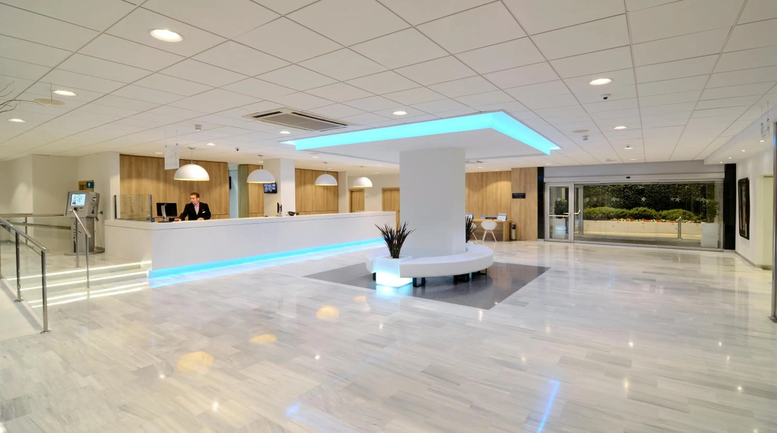 Lobby or reception in Medplaya Hotel Riviera - Adults Recommended