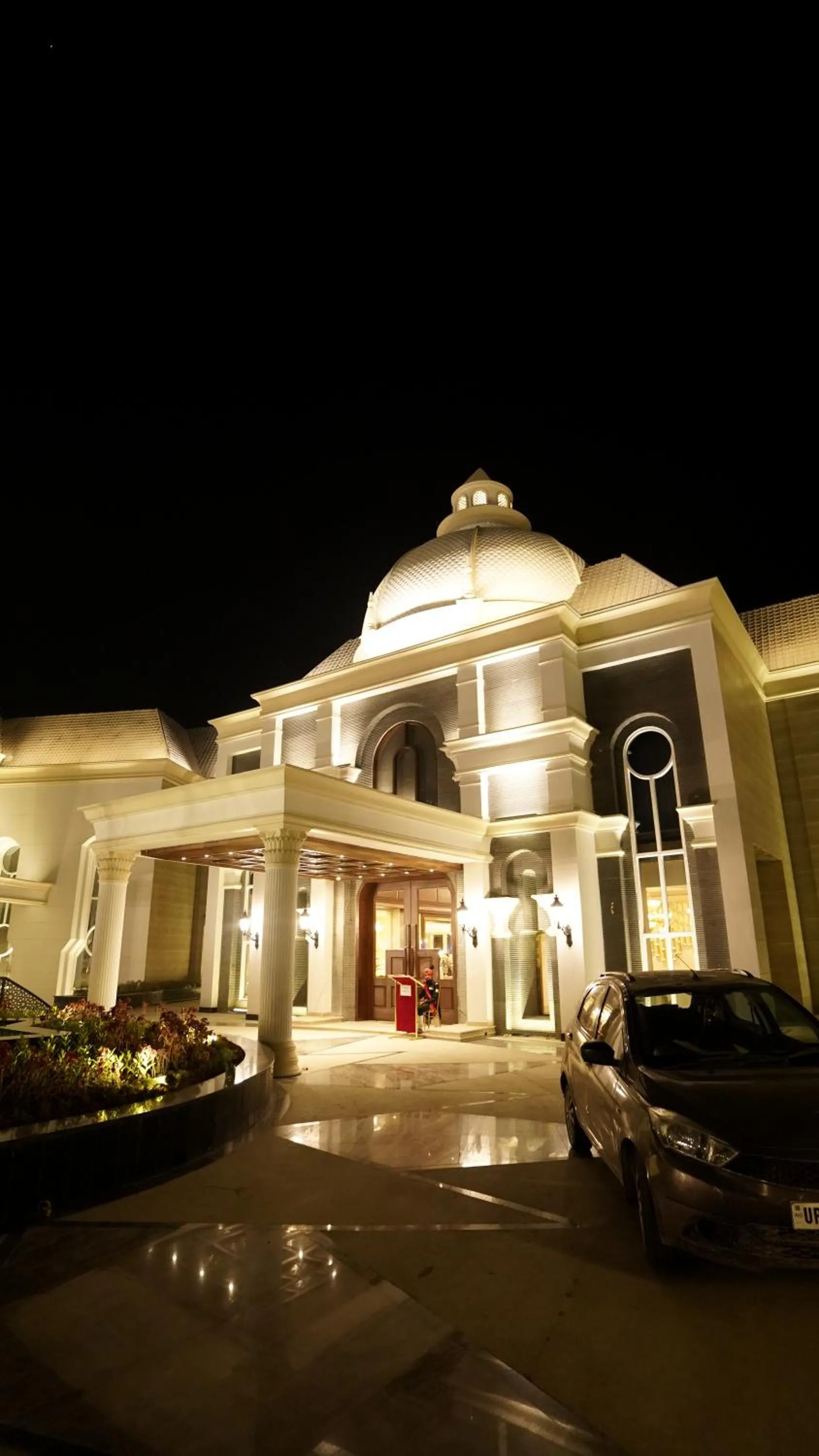 Facade/entrance in The Grand Nirvana Hotel