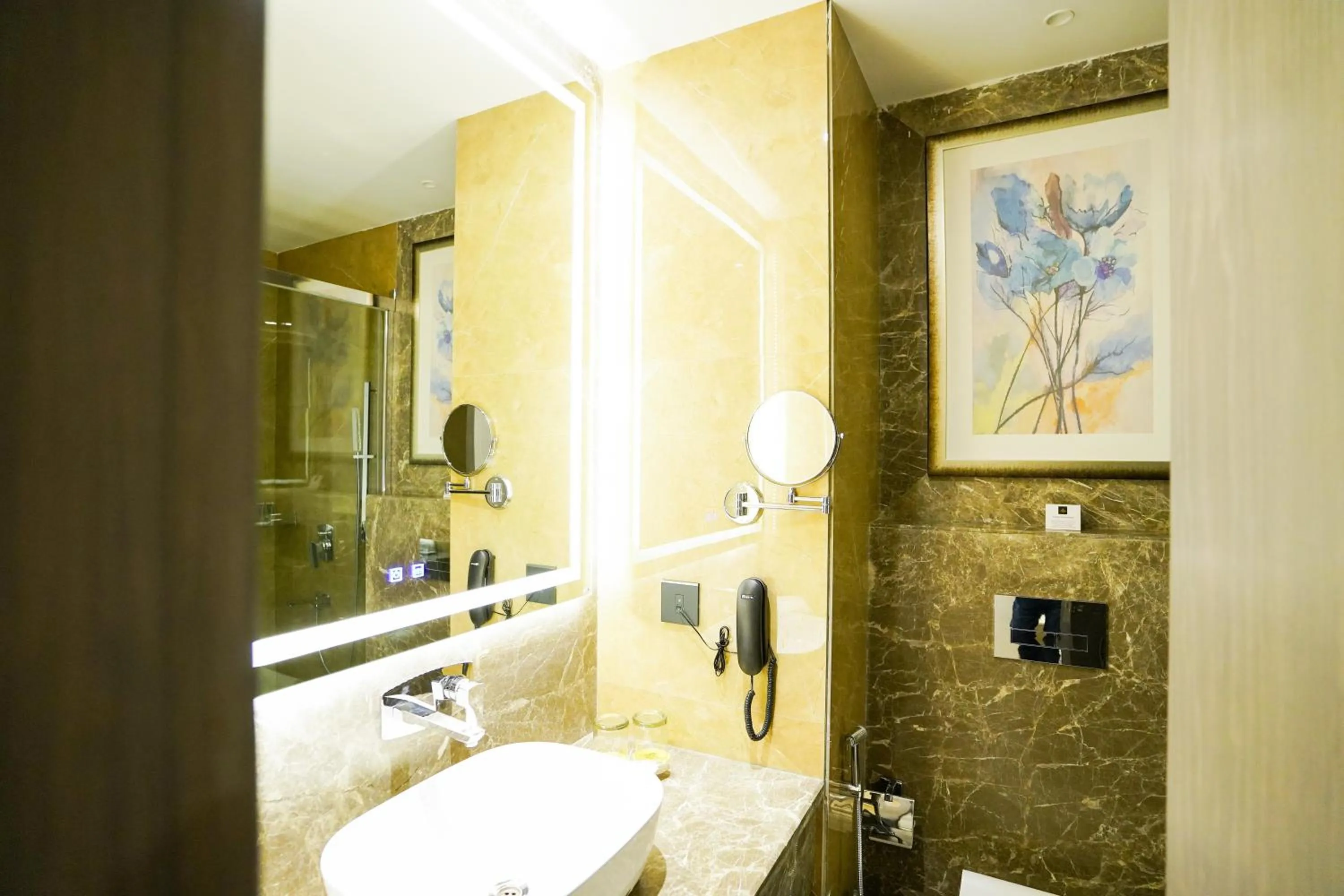 Toilet in The Grand Nirvana Hotel