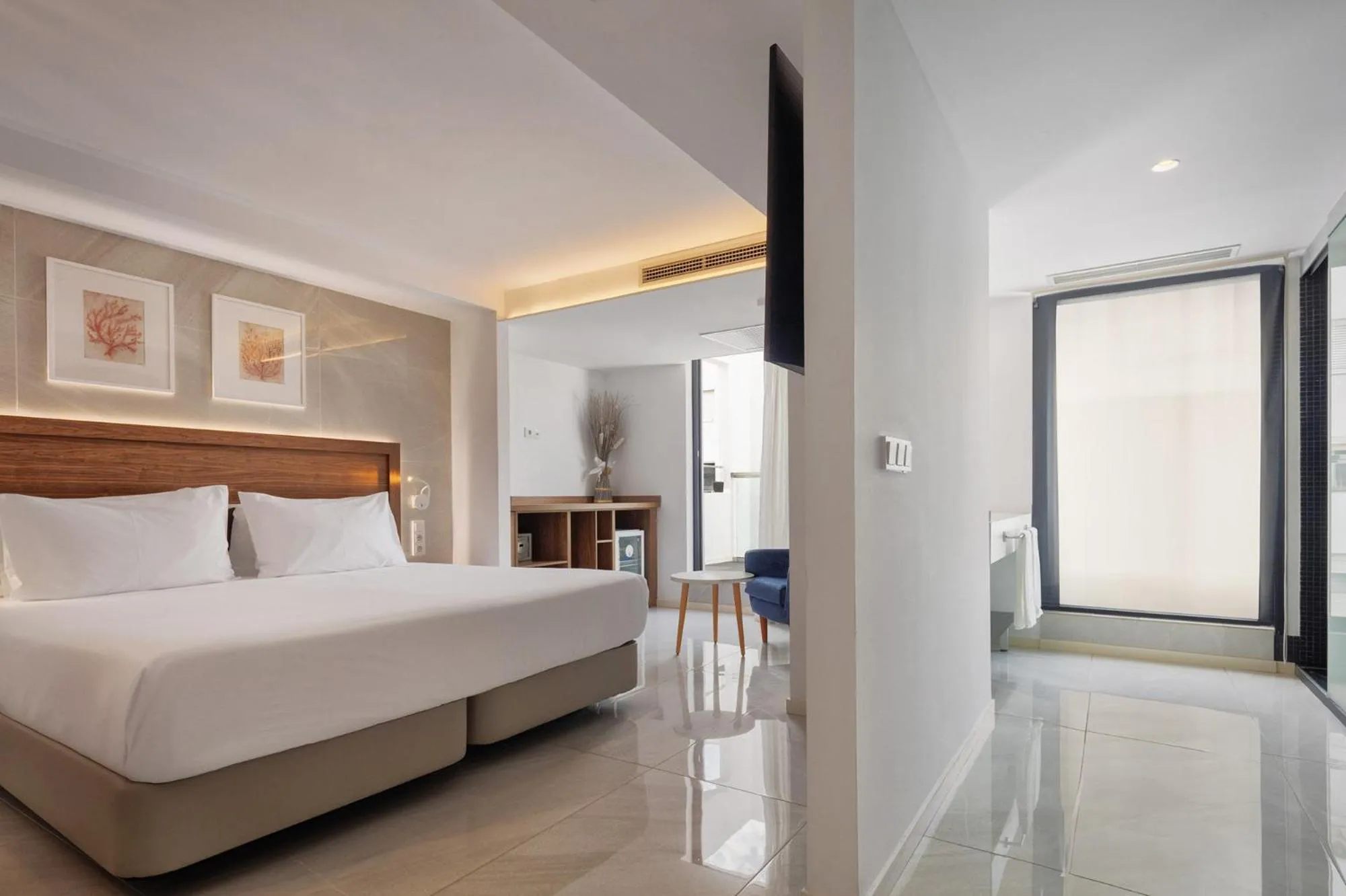 Bed in Eurostars Puerto de Ibiza