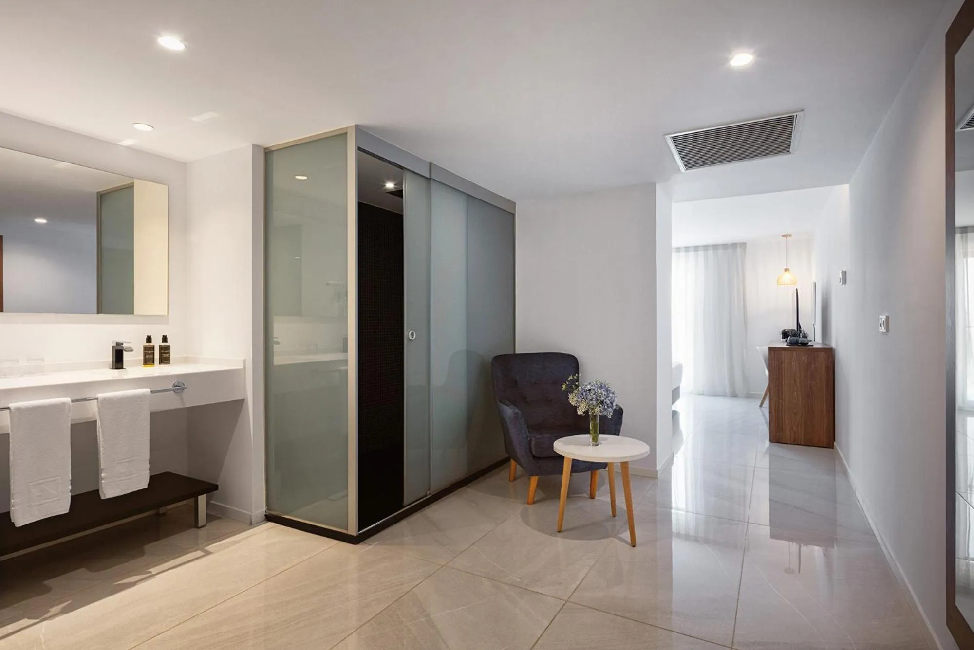 Bathroom in Eurostars Puerto de Ibiza