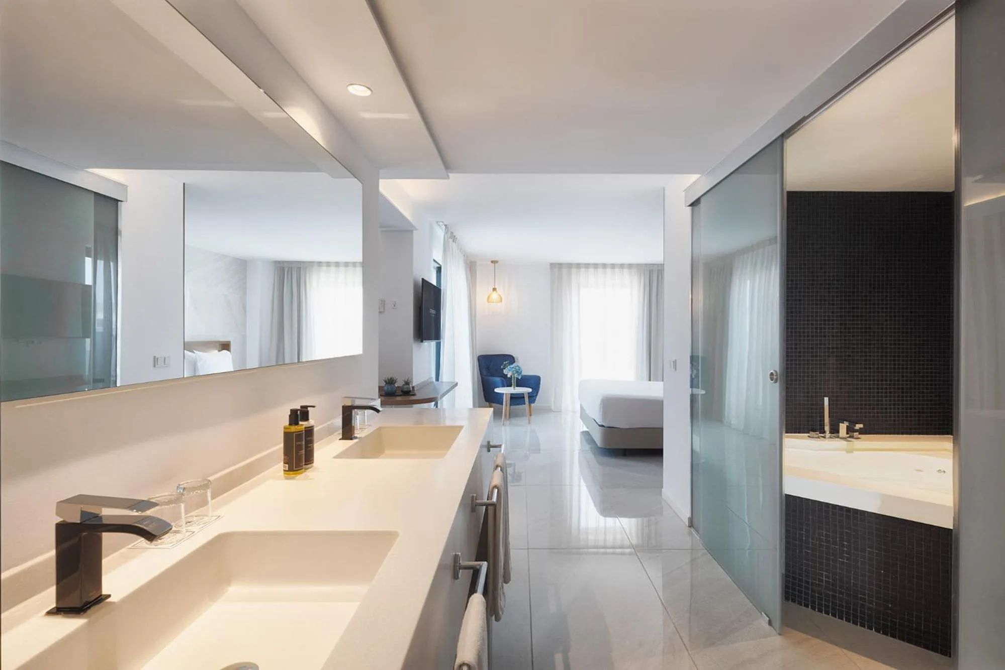 Bed in Eurostars Puerto de Ibiza