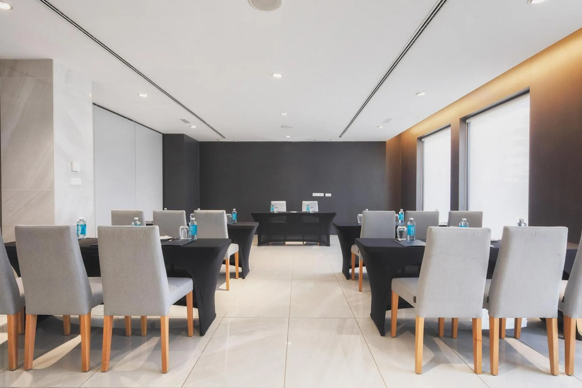 Meeting/conference room in Eurostars Puerto de Ibiza