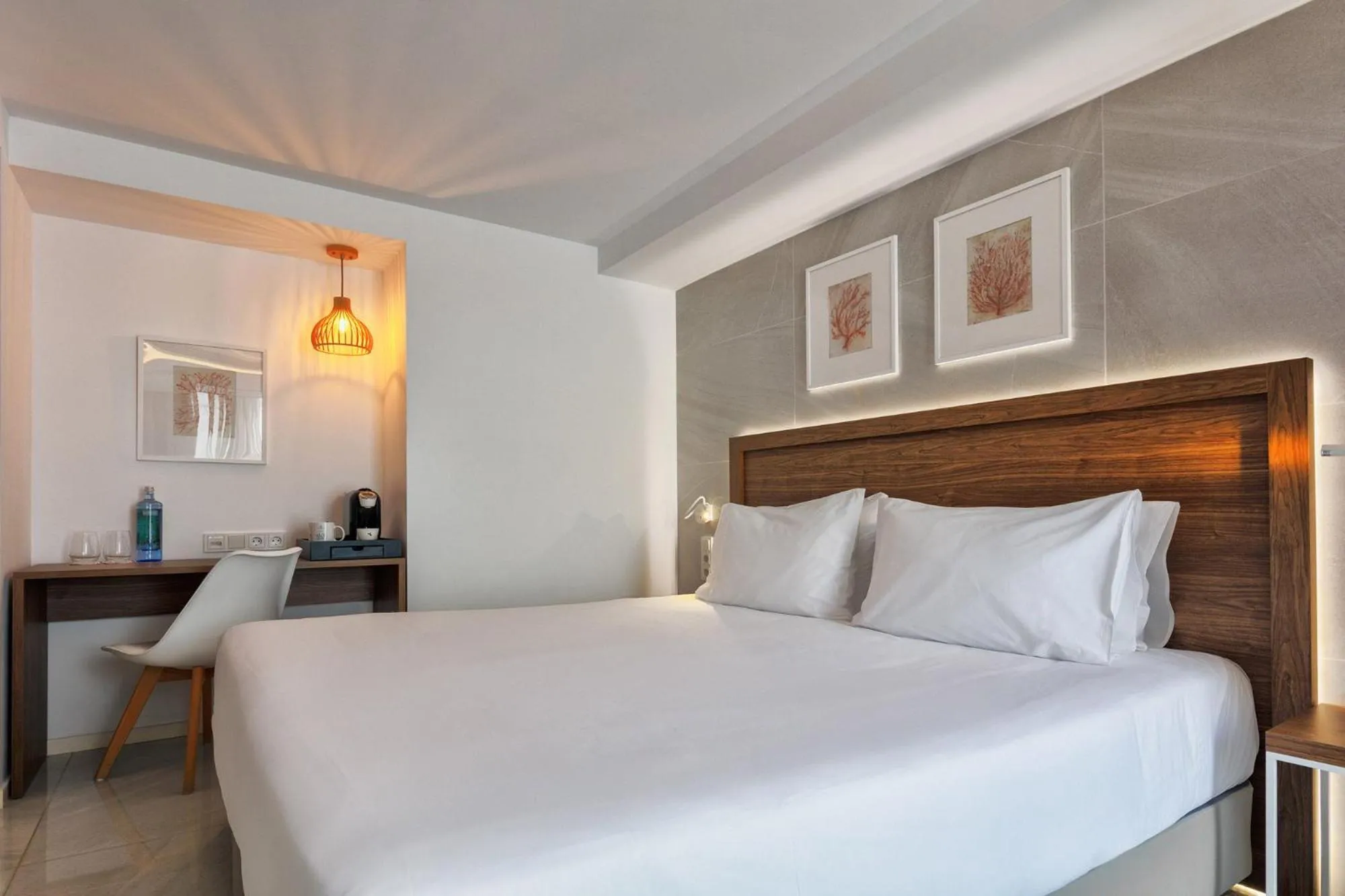 Bed in Eurostars Puerto de Ibiza