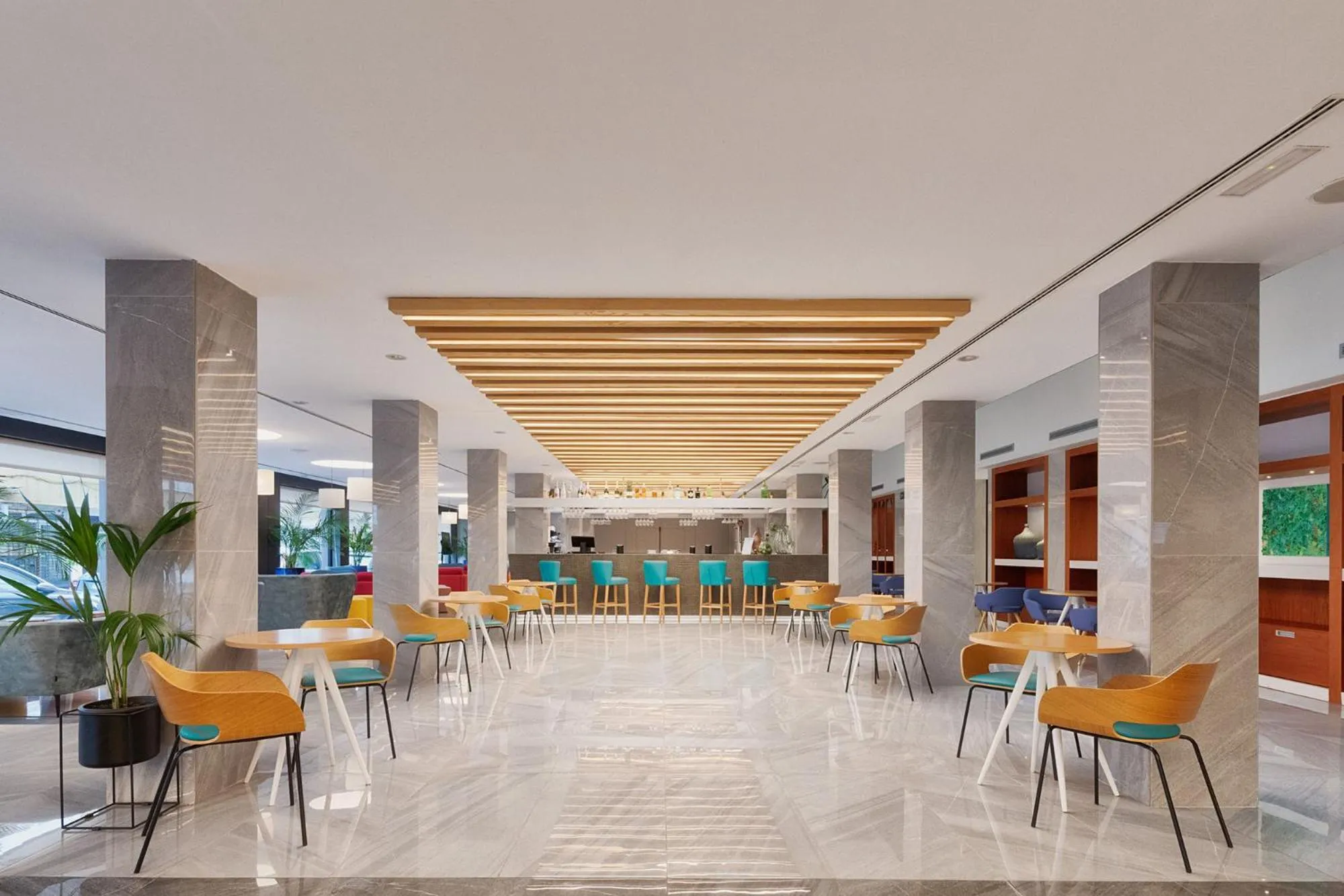 Lounge or bar in Eurostars Puerto de Ibiza