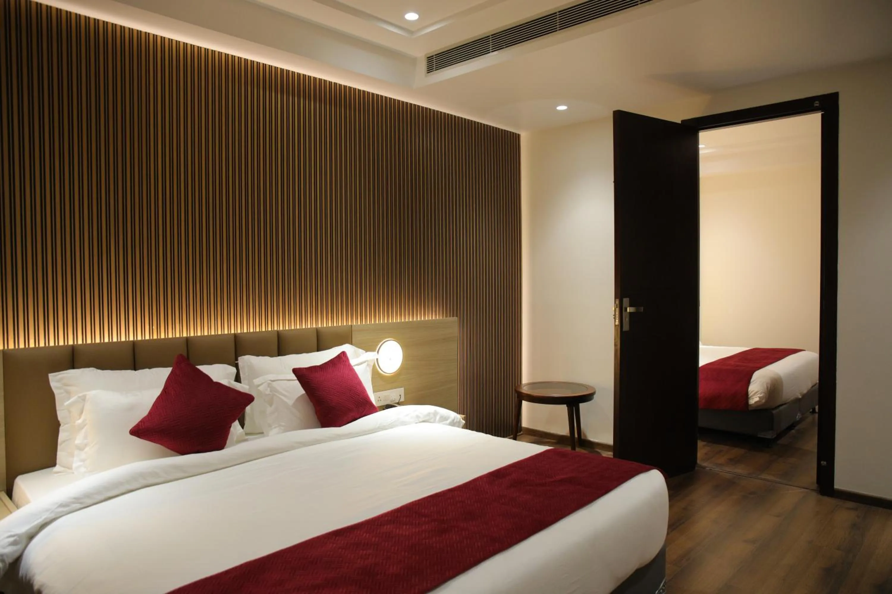 Bed in Pride Biznotel Haldwani