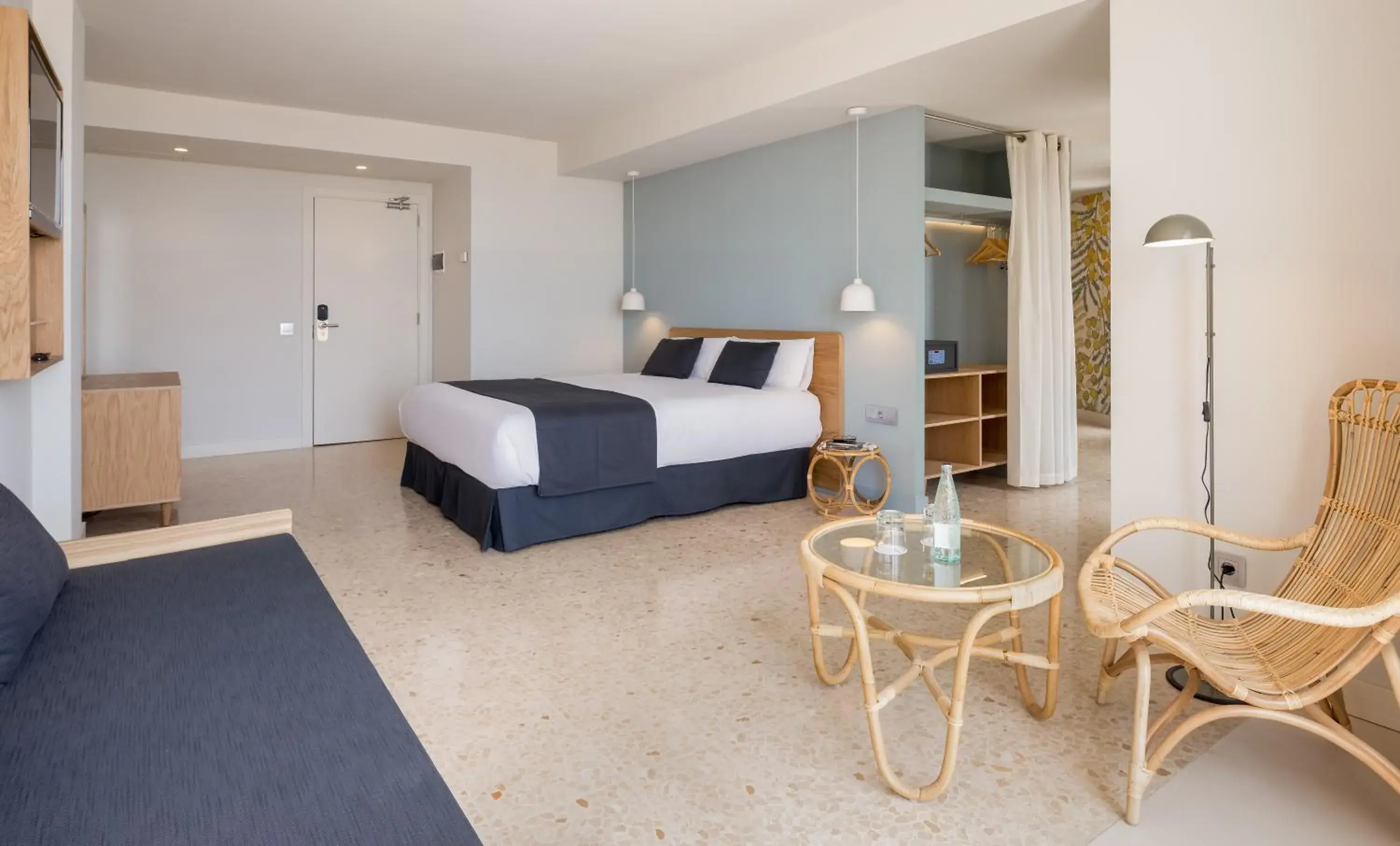 Photo of the whole room, Bed in AQUA Hotel Silhouette & Spa - Adults Only Photo of the whole room, Bed in AQUA Hotel Silhouette & Spa - Adults Only