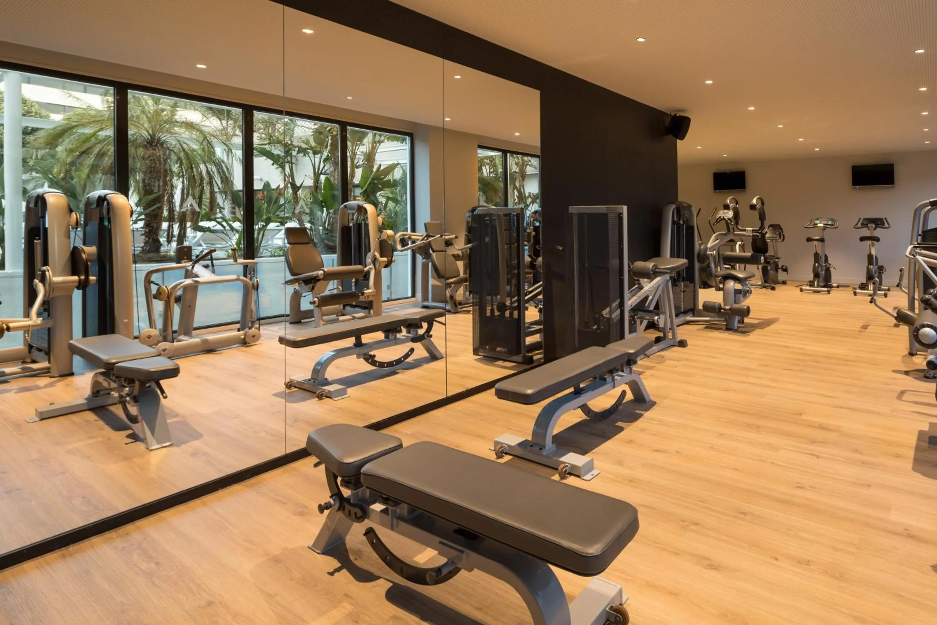 Fitness centre/facilities in AQUA Hotel Silhouette & Spa - Adults Only