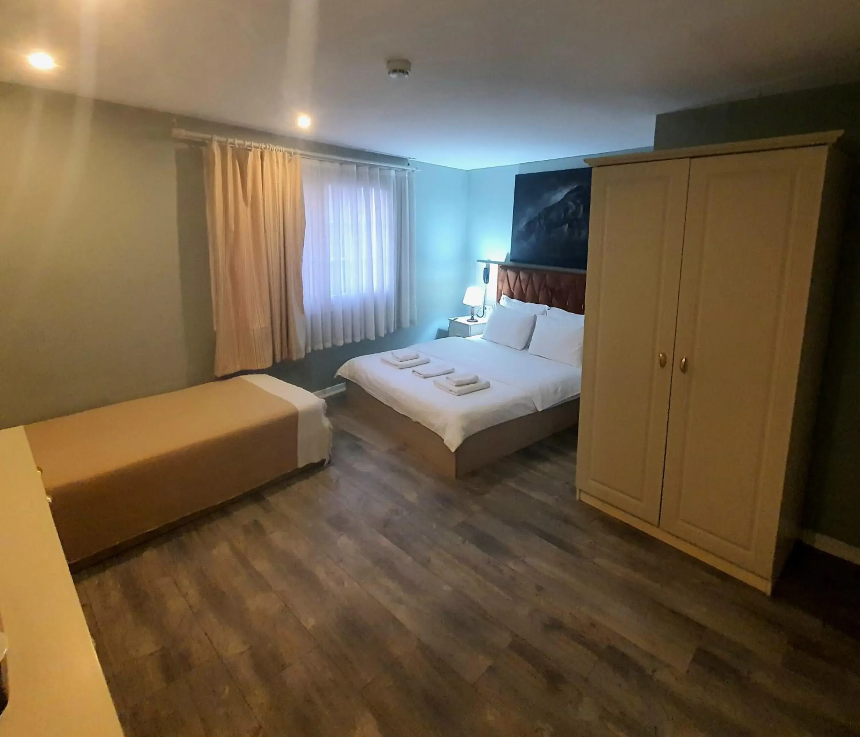 Large Double Room in st945 Palas Otel Large Double Room in st945 Palas Otel