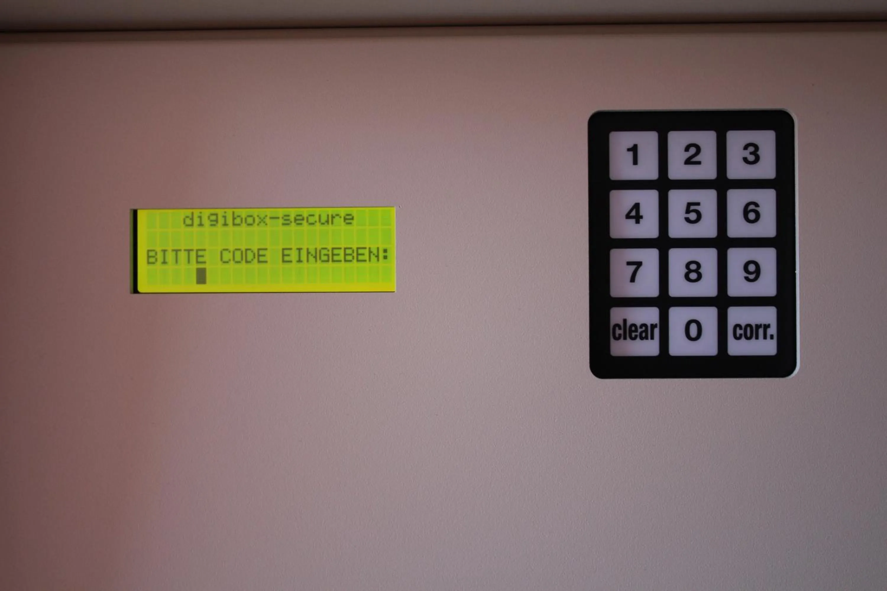 microwave in Occhipinti Passione - Restaurant & Hotel - Weyhausen