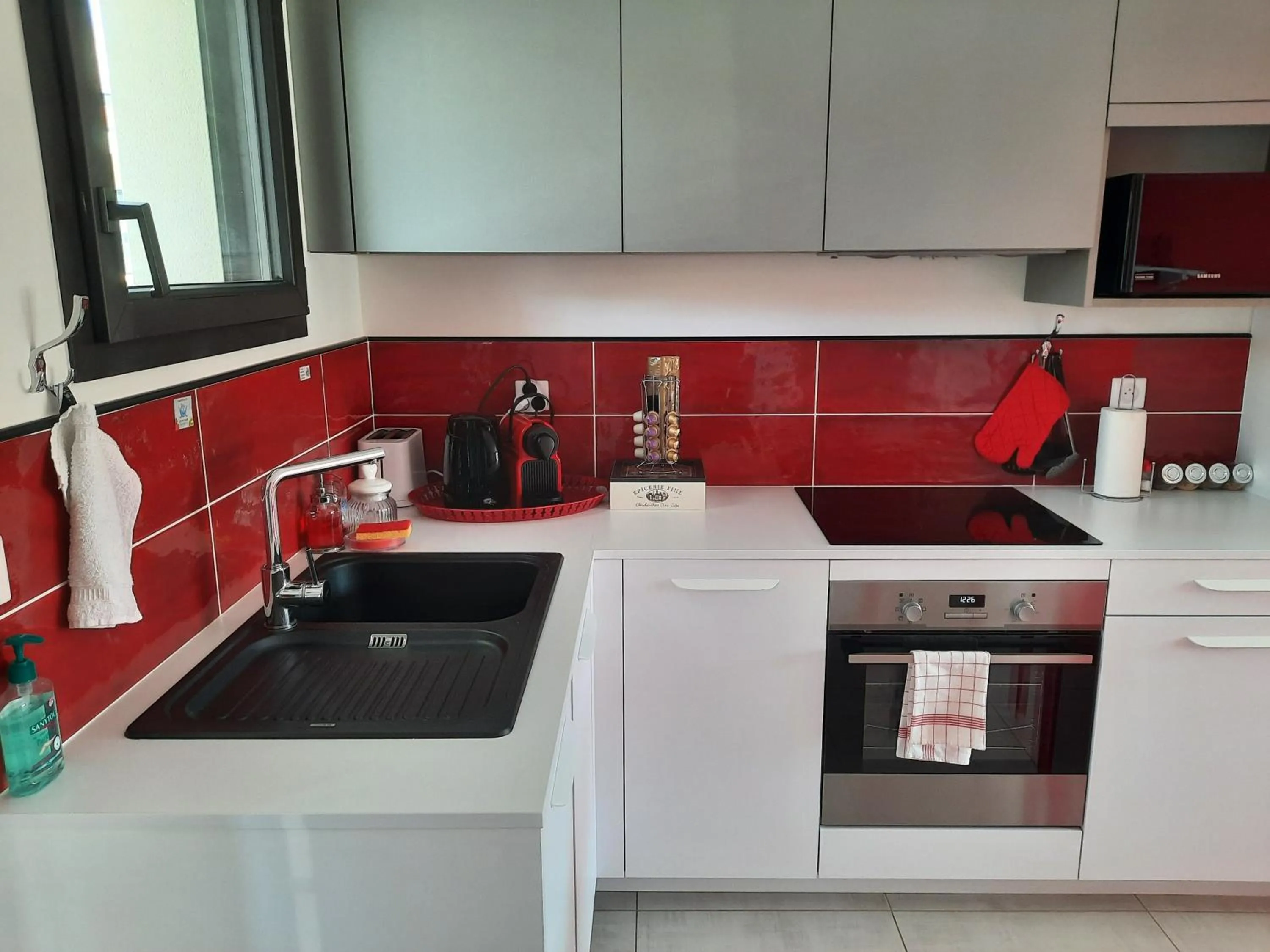 Kitchen or kitchenette in Domaine de Pacciolello - Porticcio