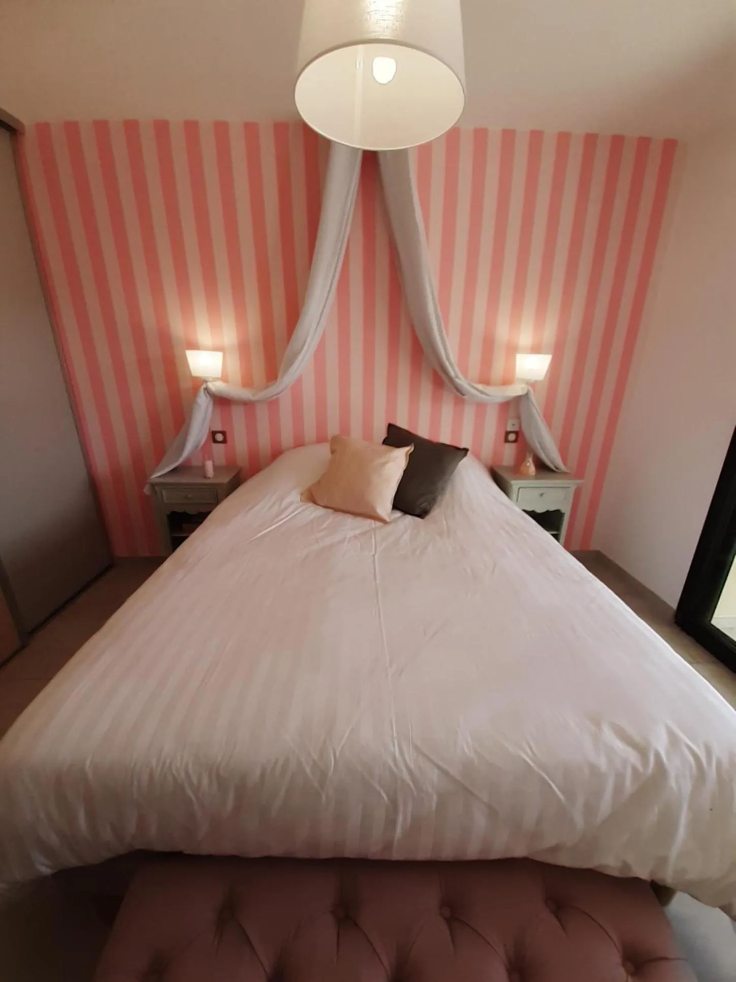 Bedroom, Bed in Domaine de Pacciolello - Porticcio