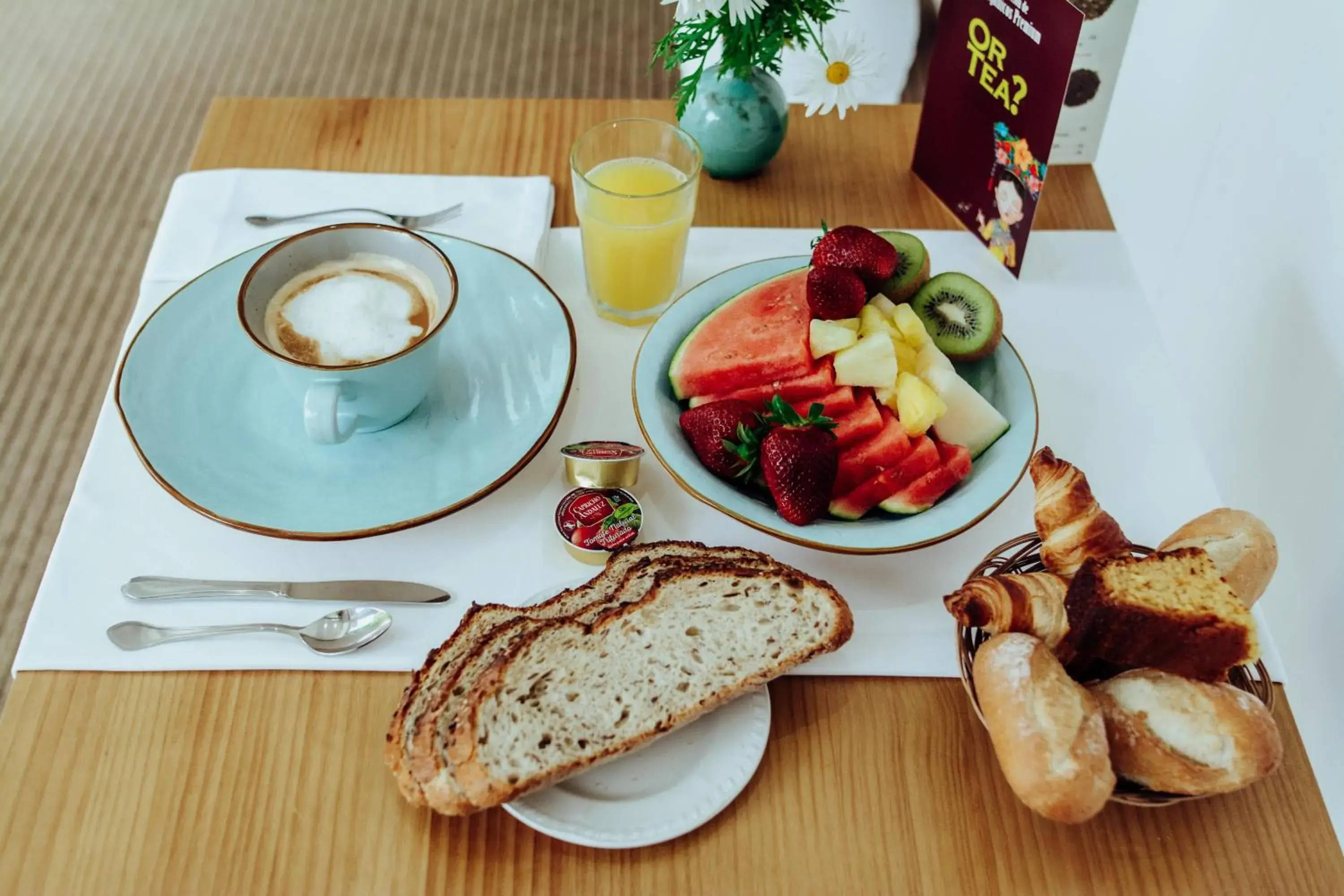 Breakfast in Hotel Mar Azul & Surf Breakfast in Hotel Mar Azul & Surf