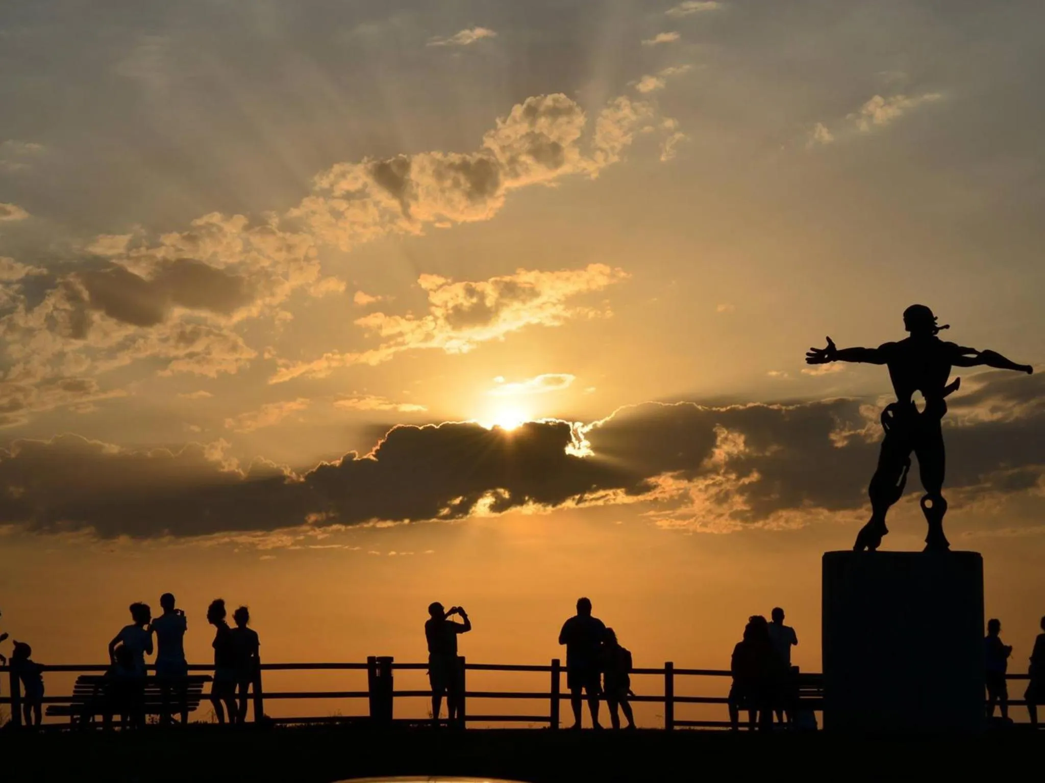 People in Hotel Mar Azul & Surf