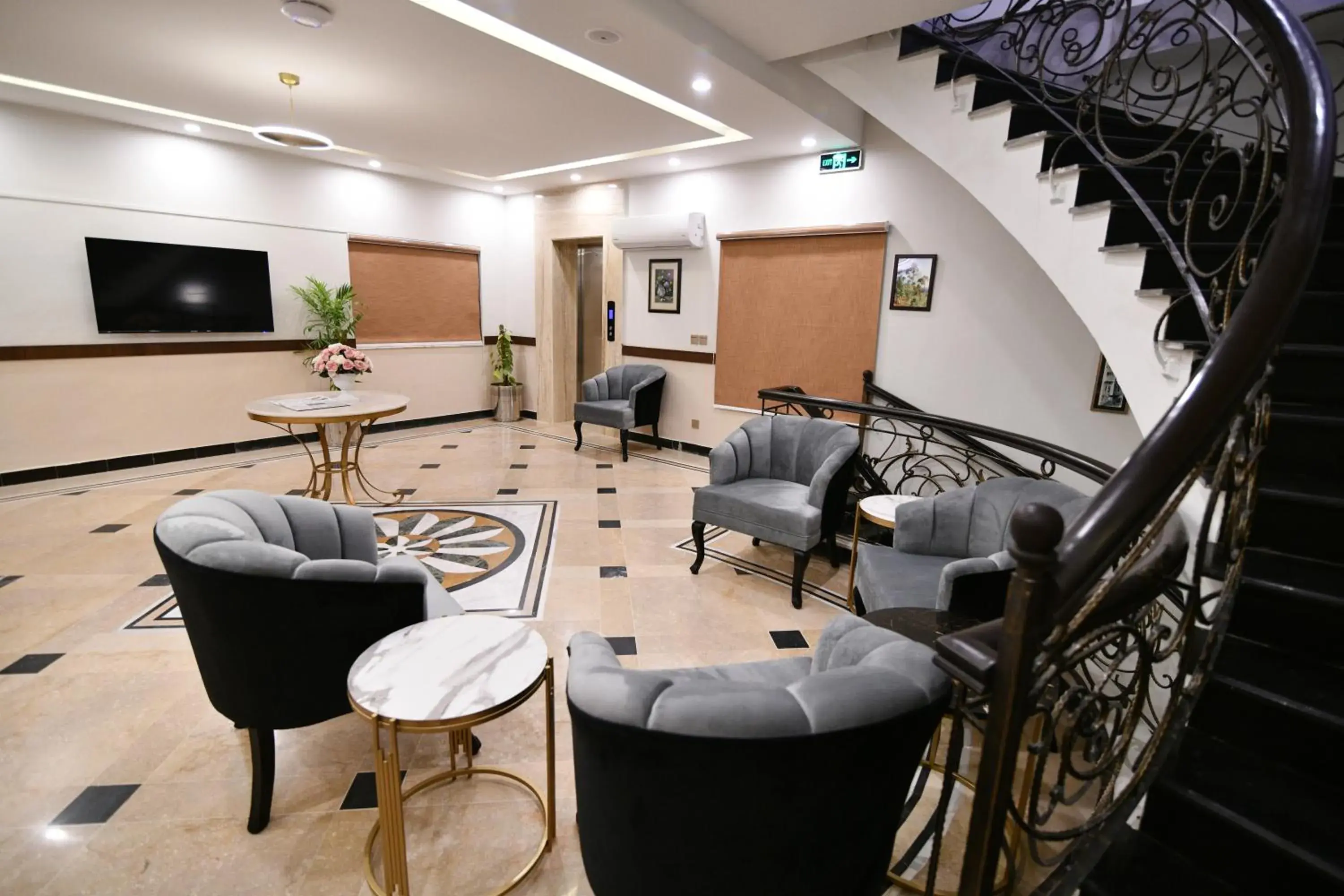 Lobby or reception in Royal Regency Hotel Lobby or reception in Royal Regency Hotel