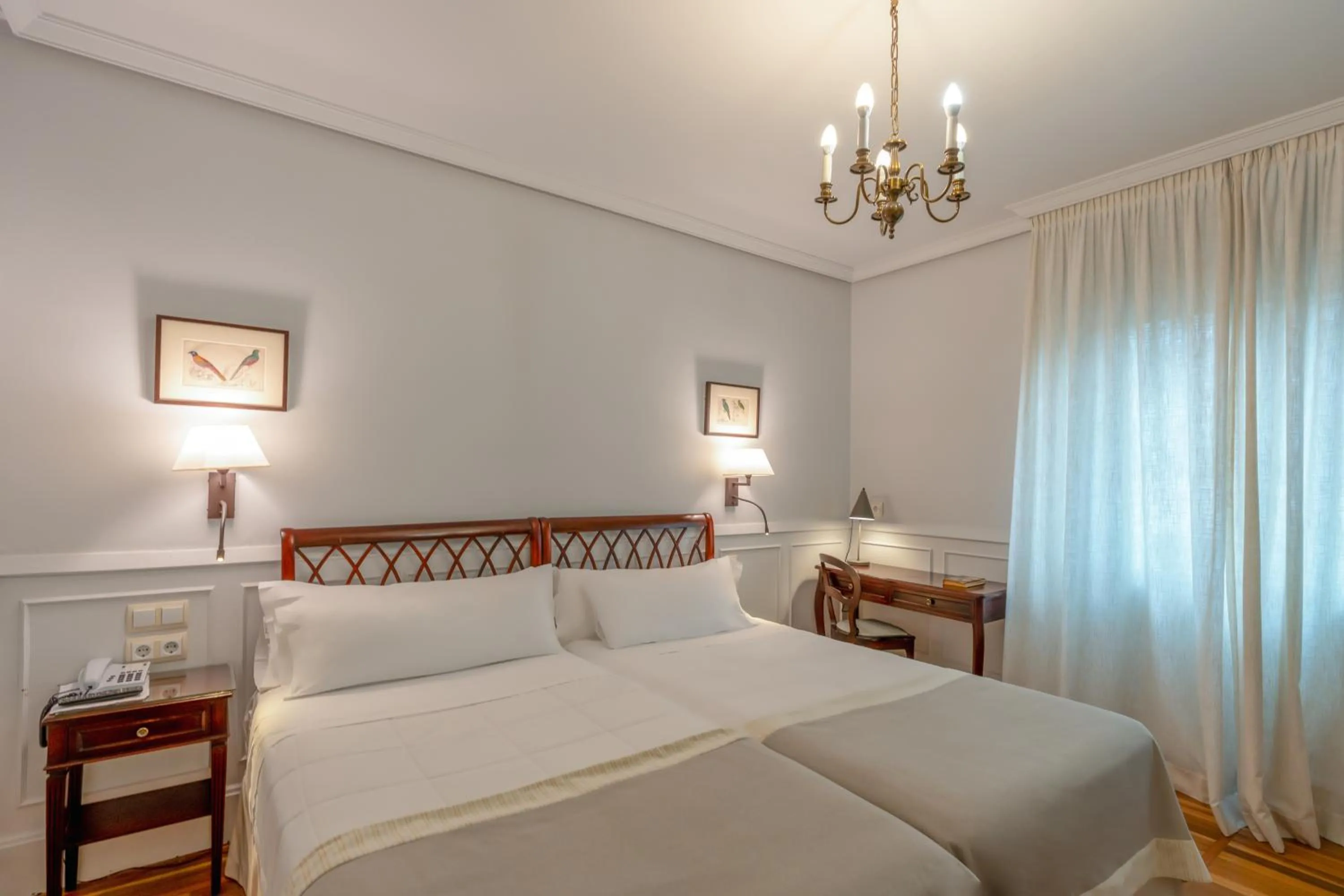 Bed in Hotel Alcazar Irun