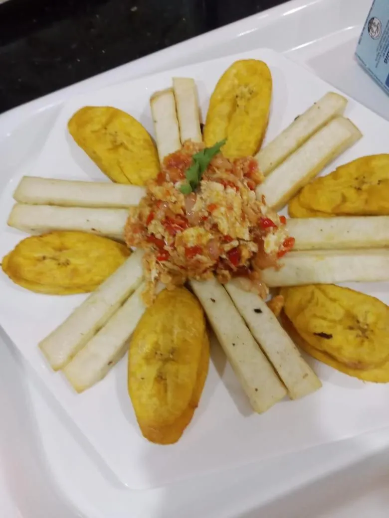 Food in Kawruky Hotel Benin