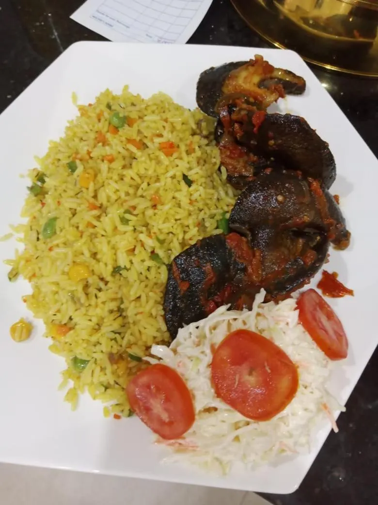 Lunch in Kawruky Hotel Benin