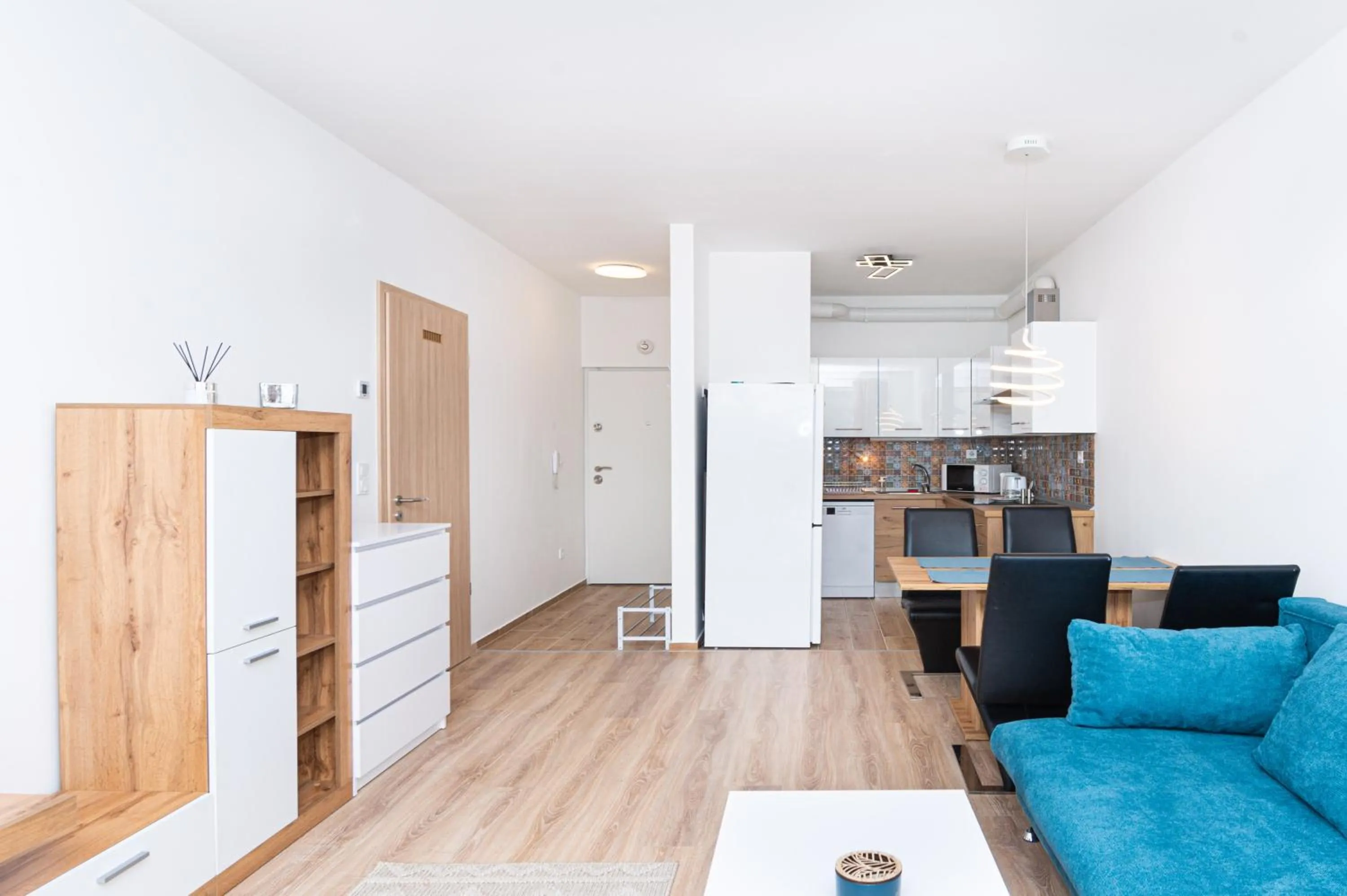 Facade/entrance in WaterFront City Apartments by FirstHost