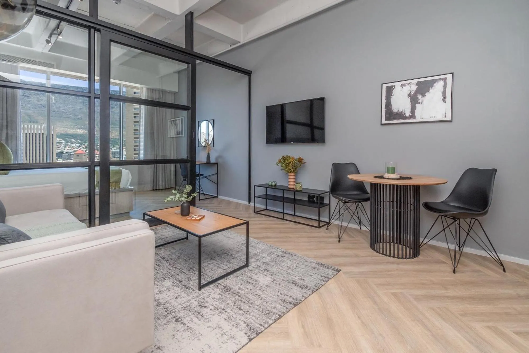 One Thibault Luxury Apartments