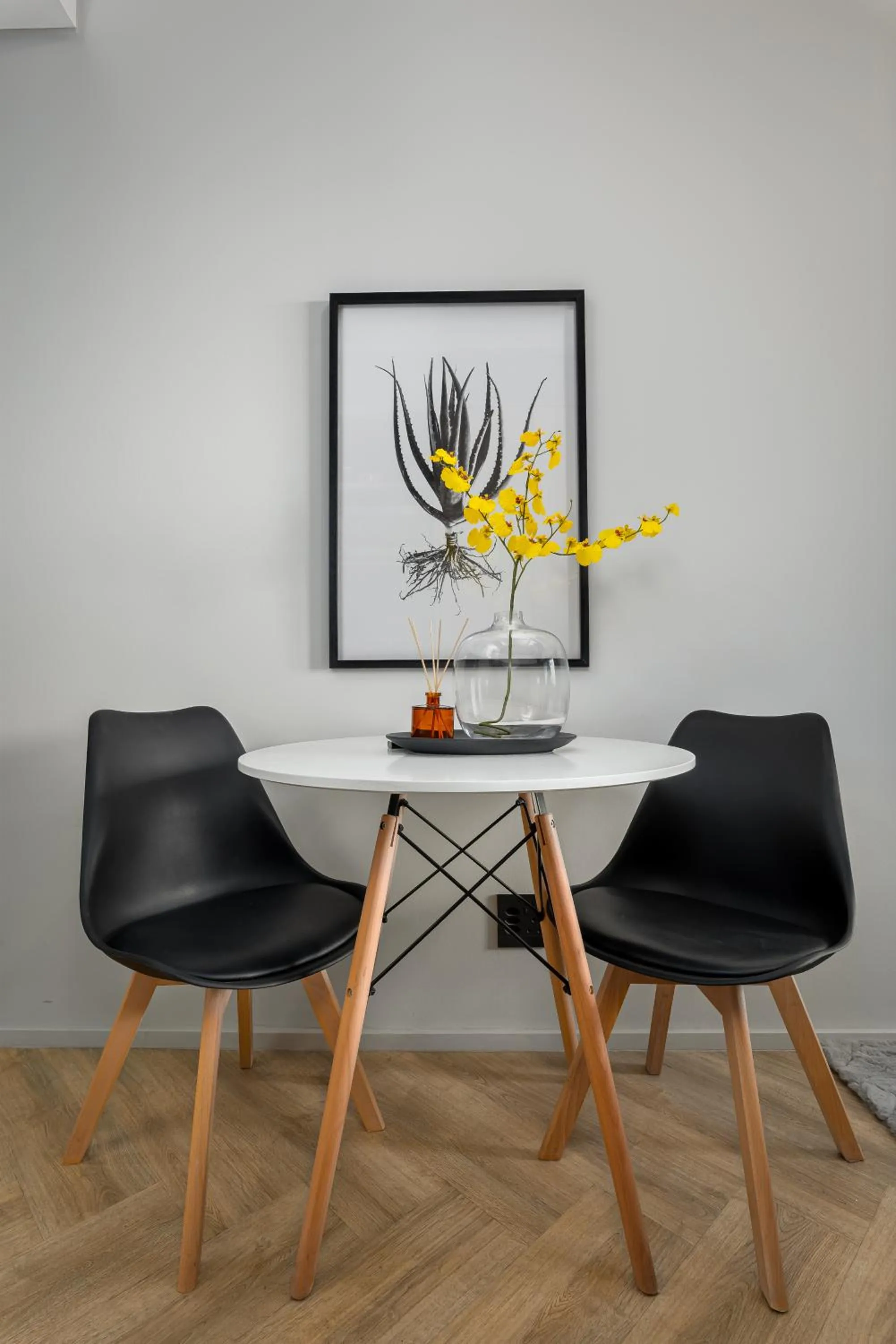 One Thibault Luxury Apartments