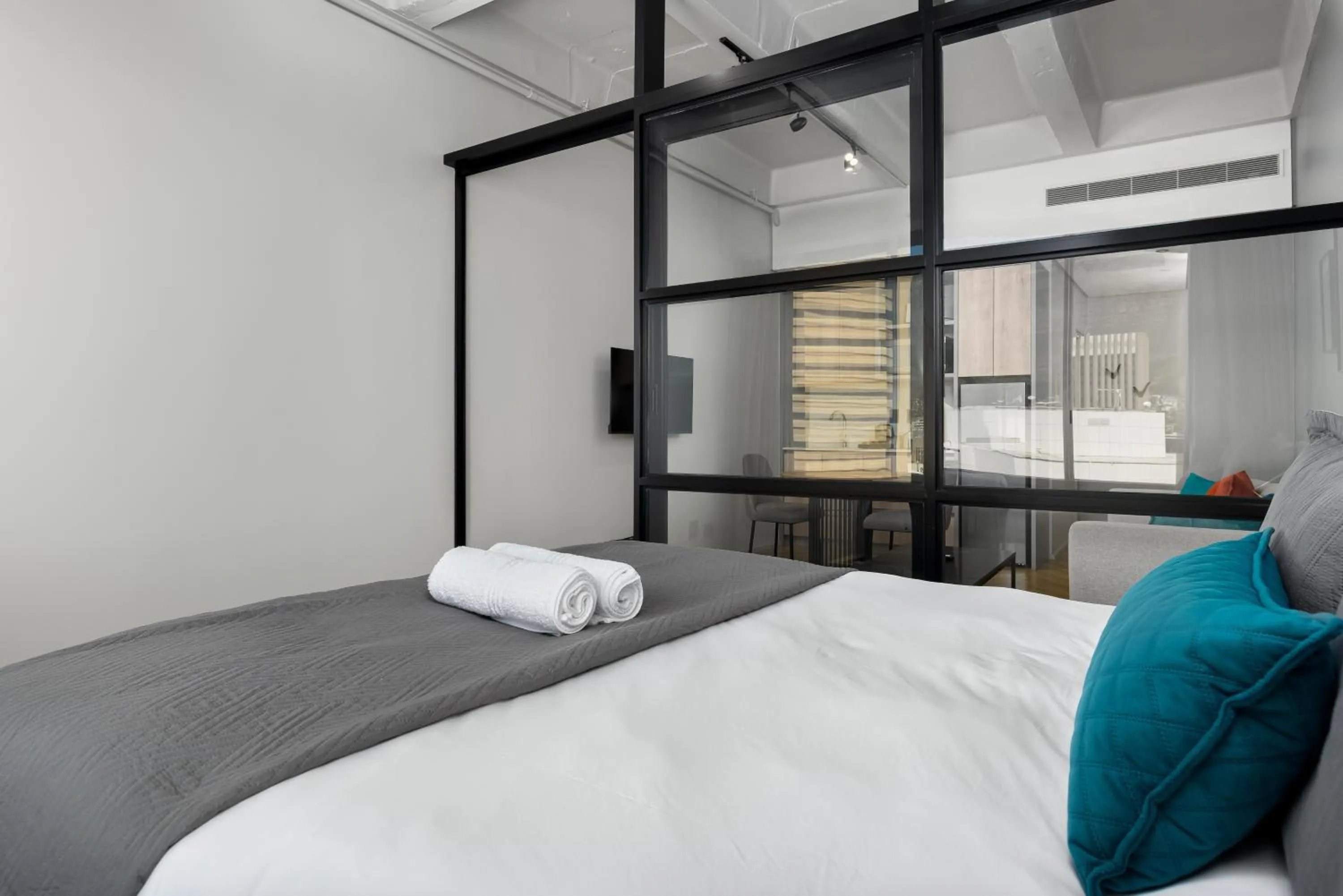 Bed in One Thibault Luxury Apartments
