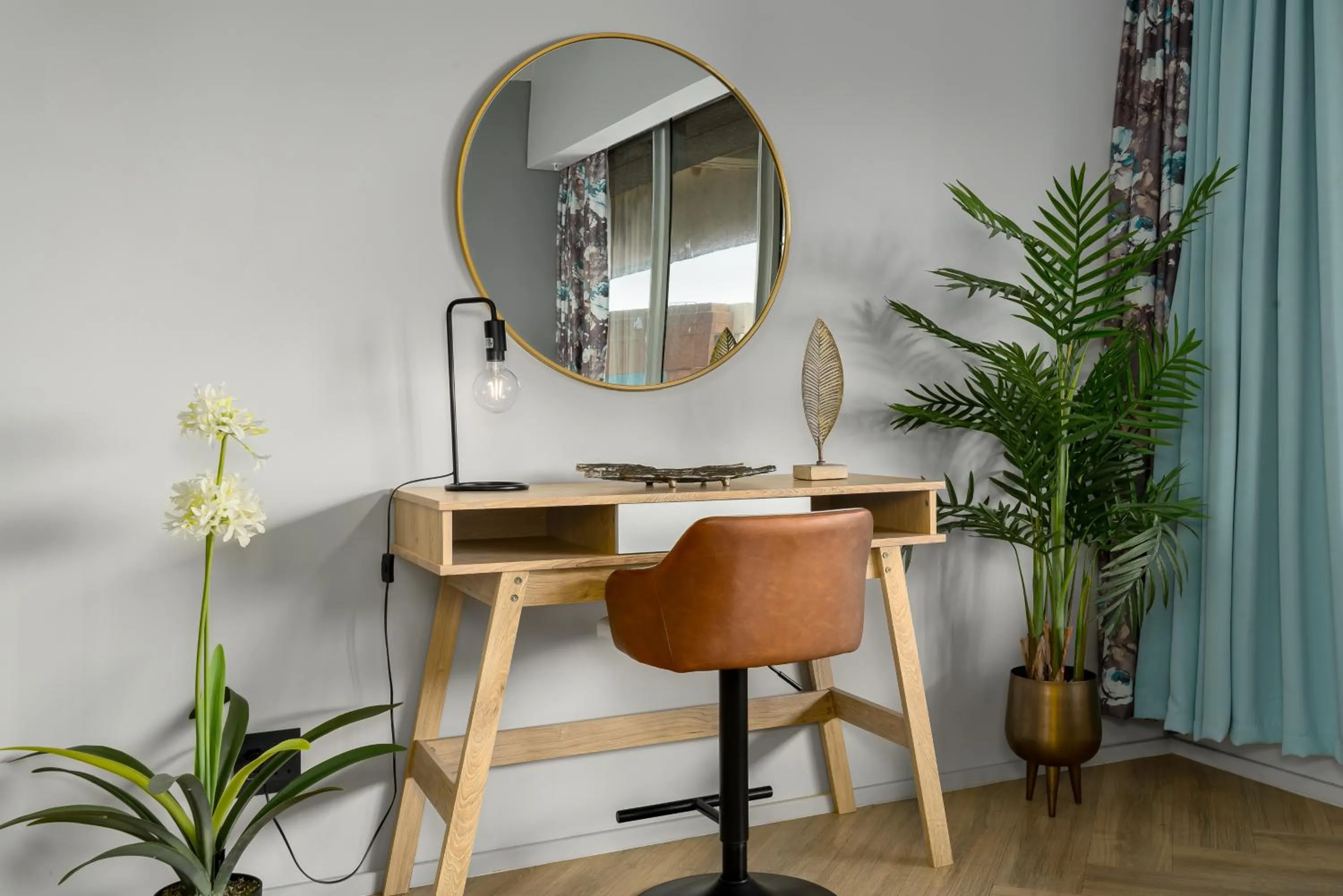 One Thibault Luxury Apartments