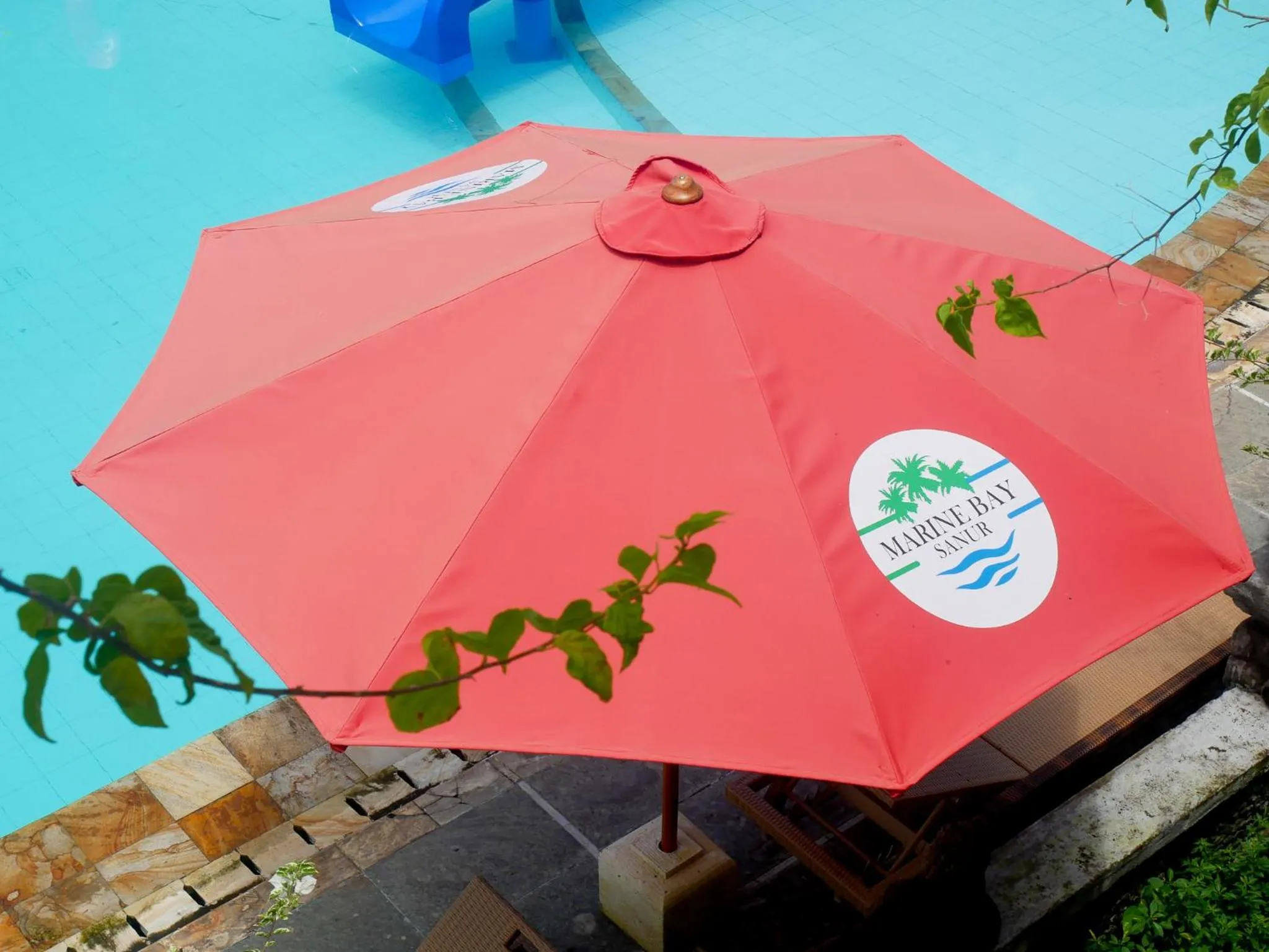 Swimming pool in Marine Bay Sanur