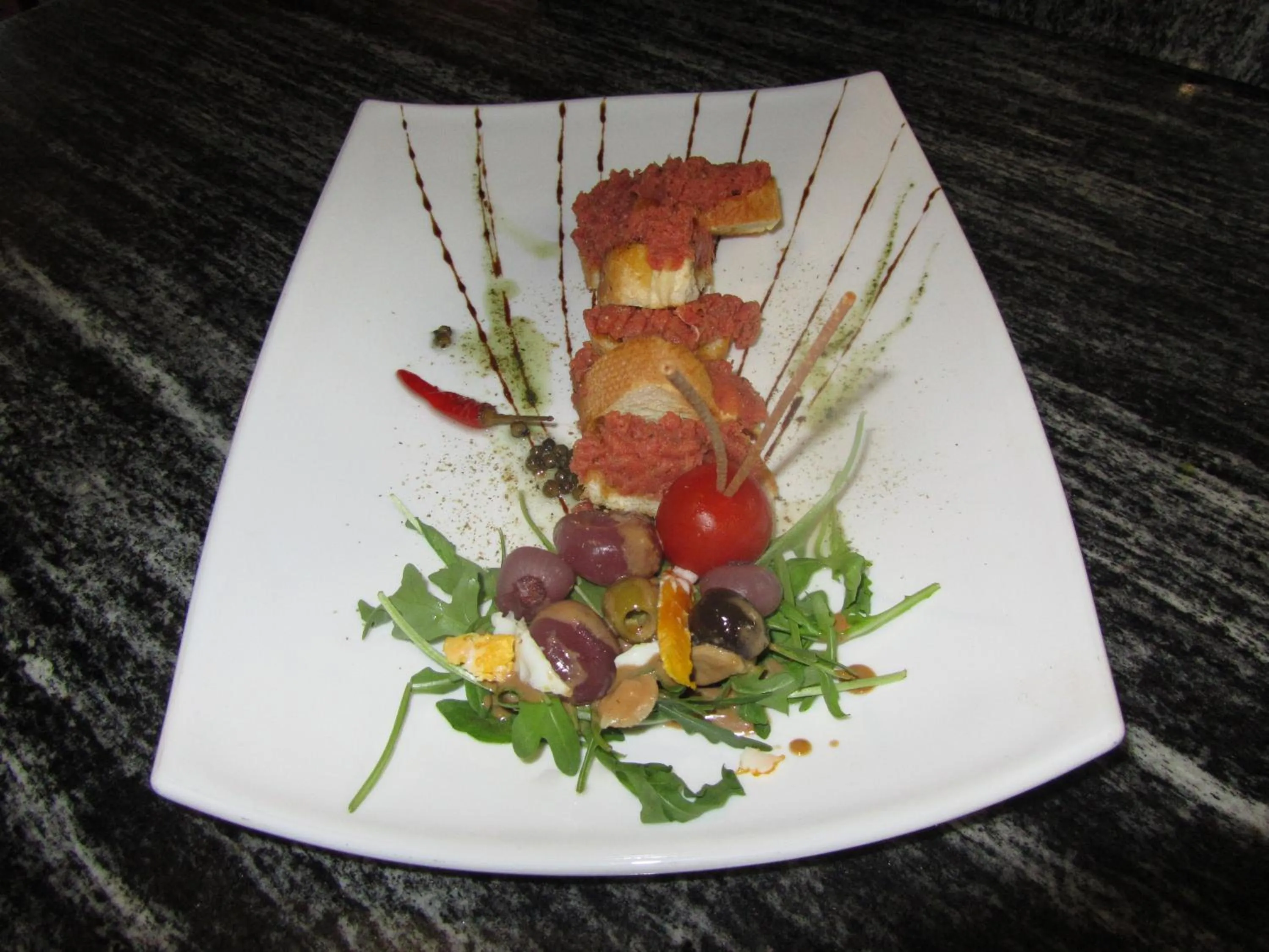 Food and drinks in Hotel Santana