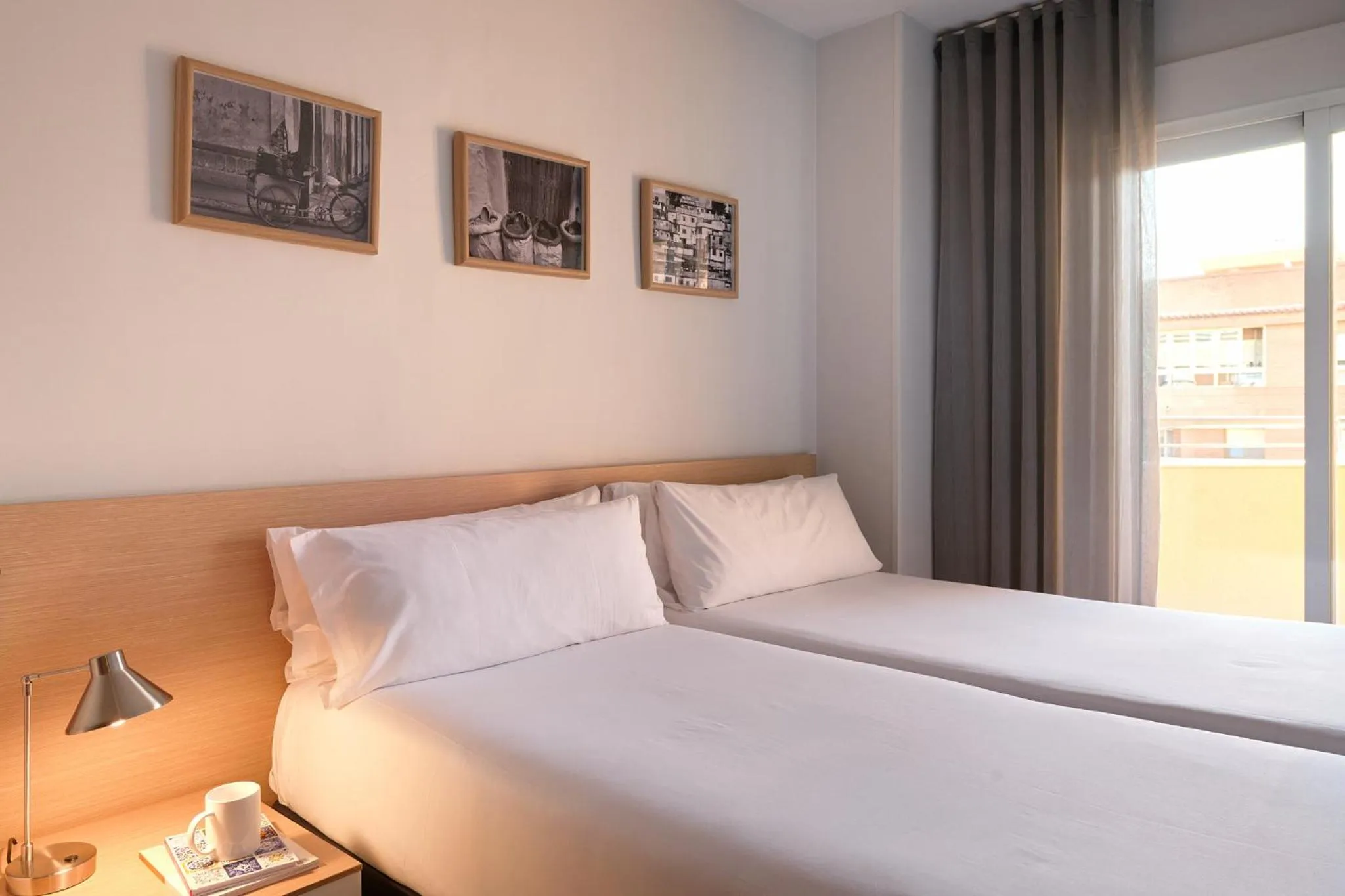 Bed in Valenciaflats Ciudad de las Ciencias