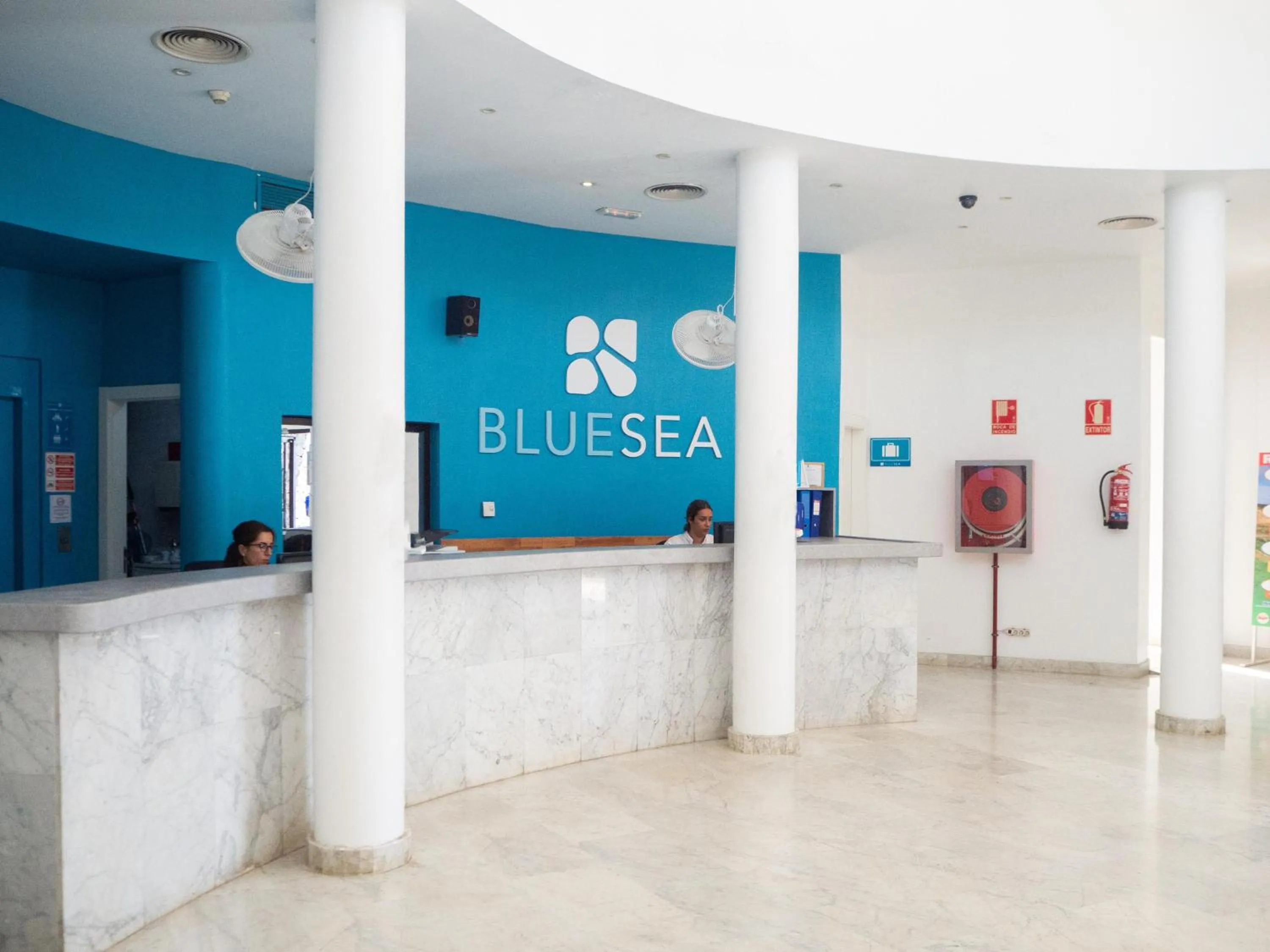 Lobby or reception in BLUESEA Costa Teguise Gardens