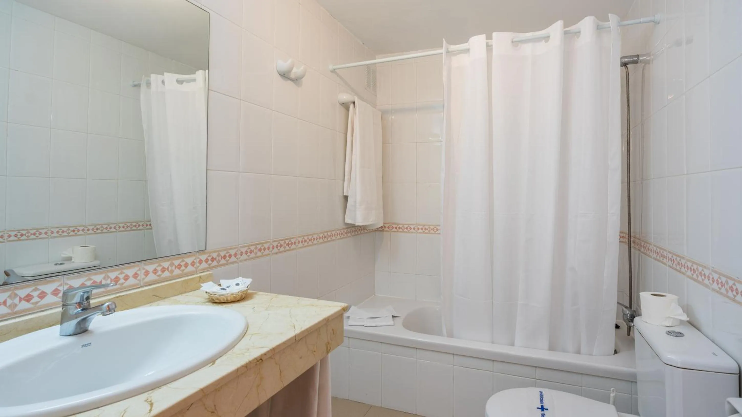 Bathroom in BLUESEA Costa Teguise Gardens