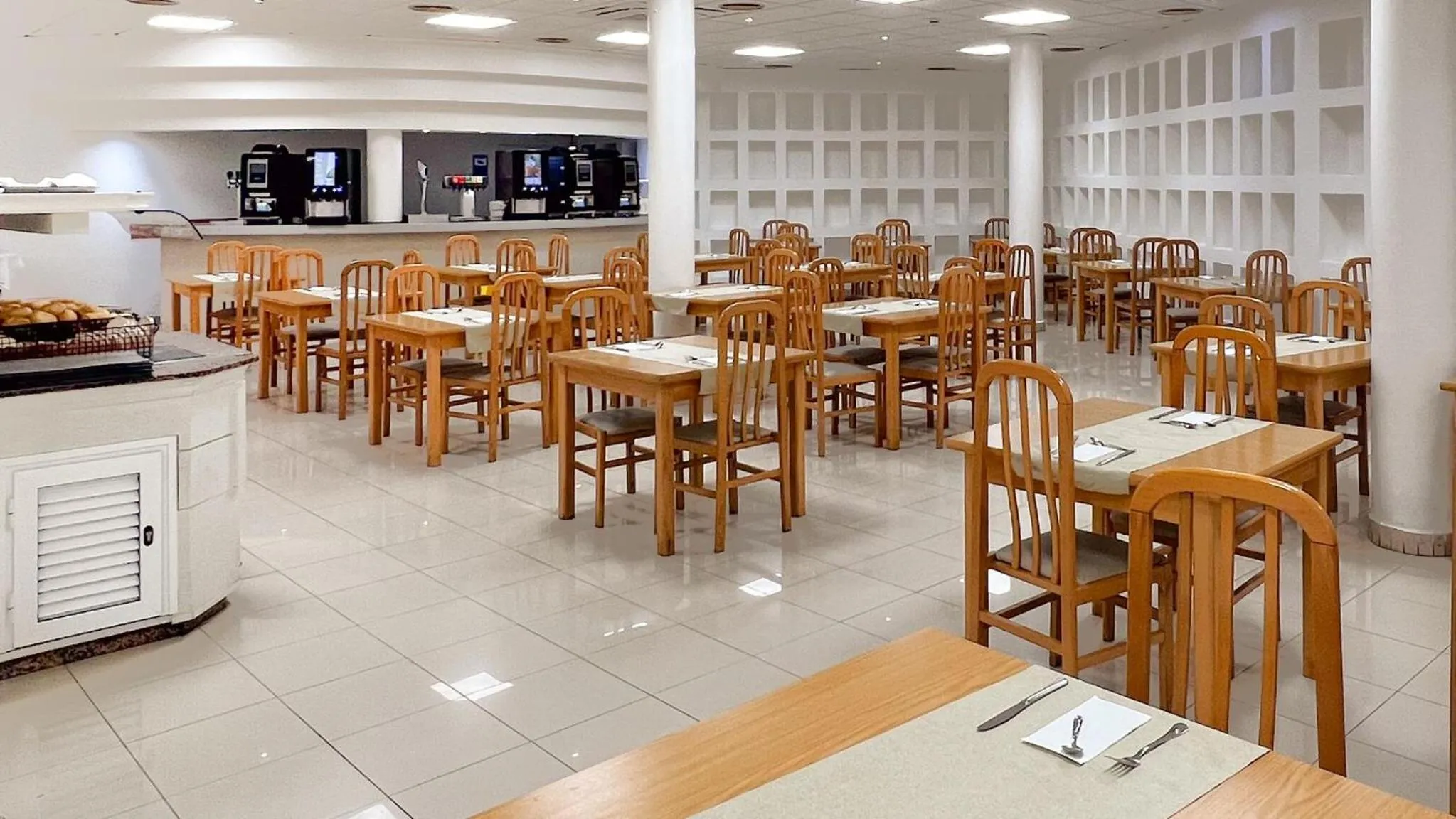 Restaurant/places to eat in BLUESEA Costa Teguise Gardens