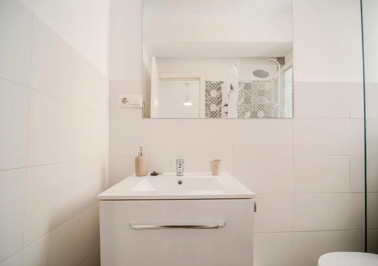 Toilet in Aroma D’ Valencia